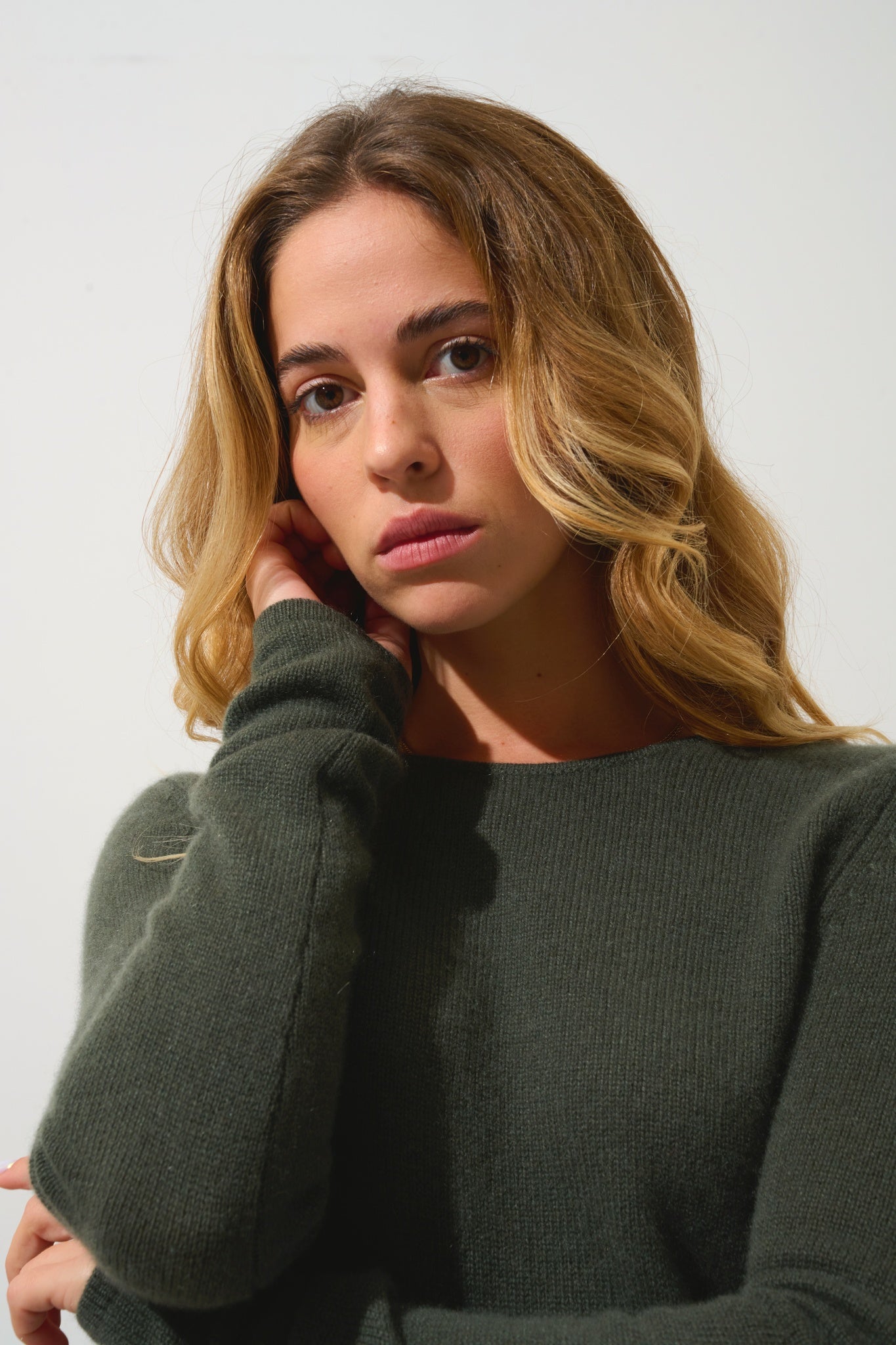 IVY 4-thread khaki round-neck sweater 100% cashmere