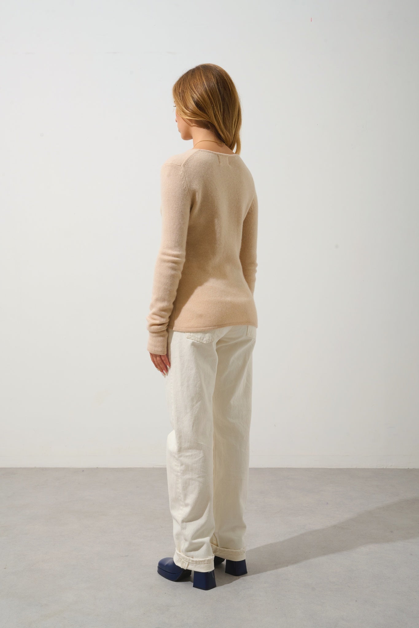 IVY pull col rond 4 fils sable 100% cachemire