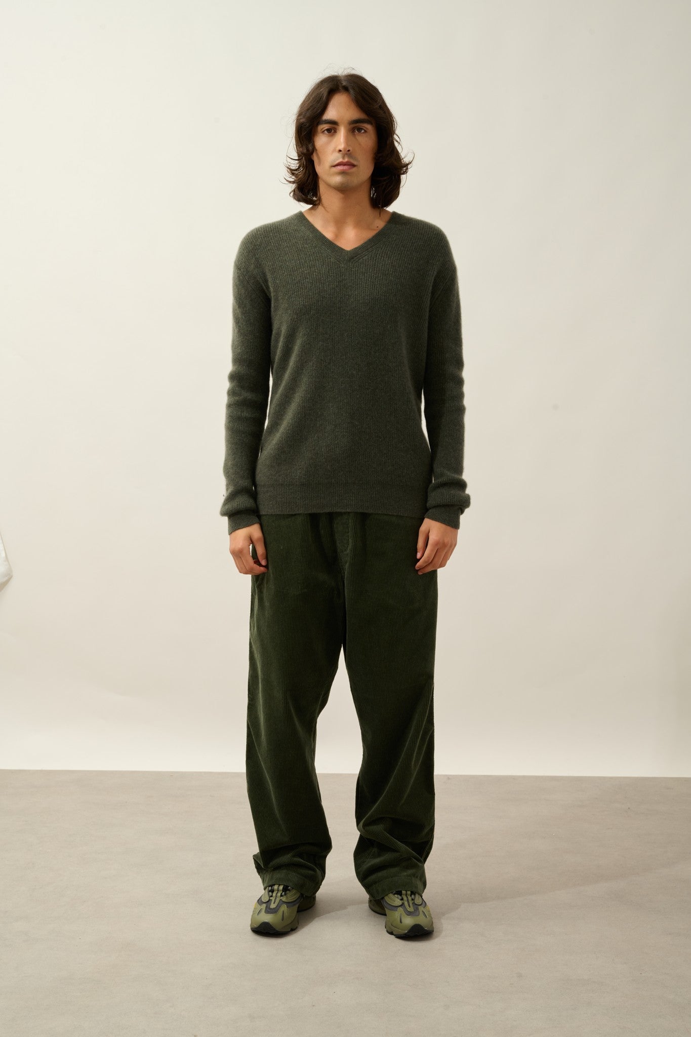 jardon pull col v kaki chiné 100% cachemire