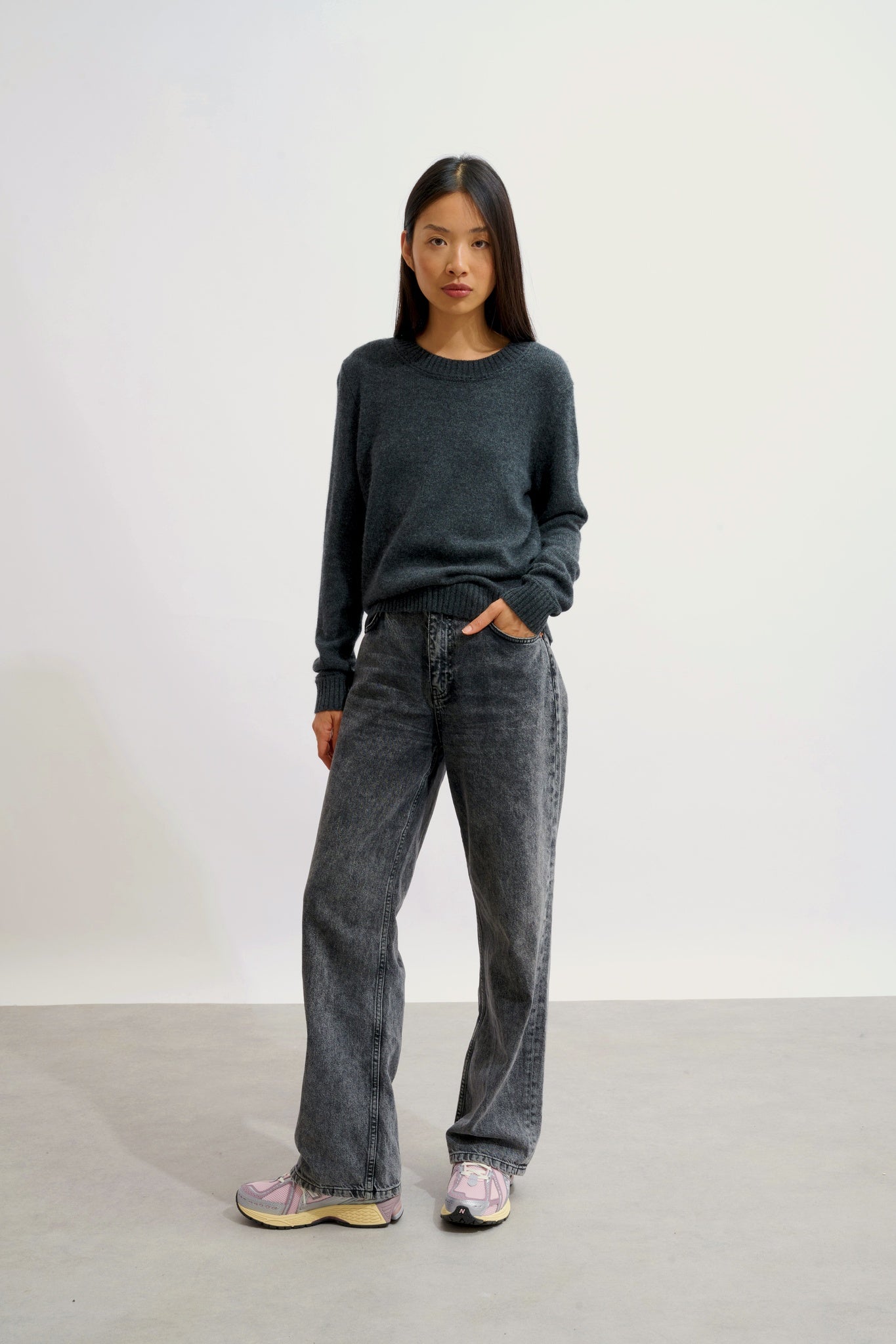 JETSAN Pullover mit Rundhalsausschnitt 4 Fäden Karbon meliert 100% Kaschmir