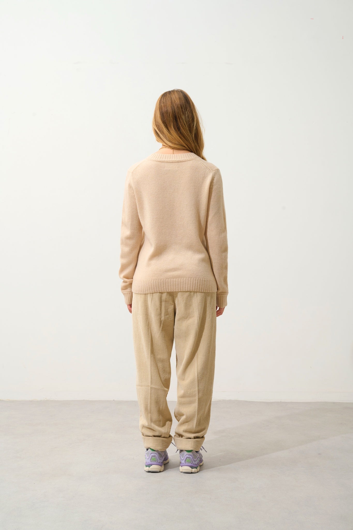 JETSAN 4-thread round-neck sweater sand 100% cashmere