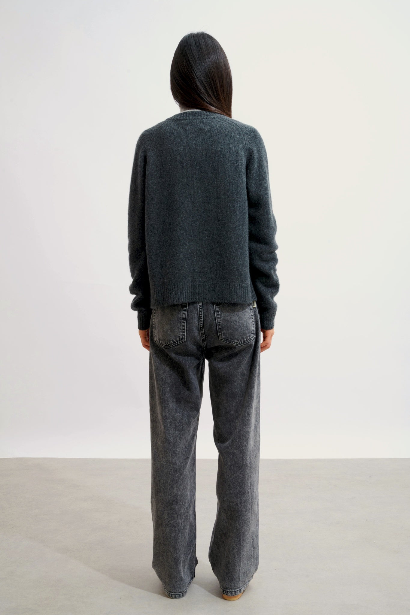 JINPA cardigan col rond 8 fils carbone chiné 100% cachemire