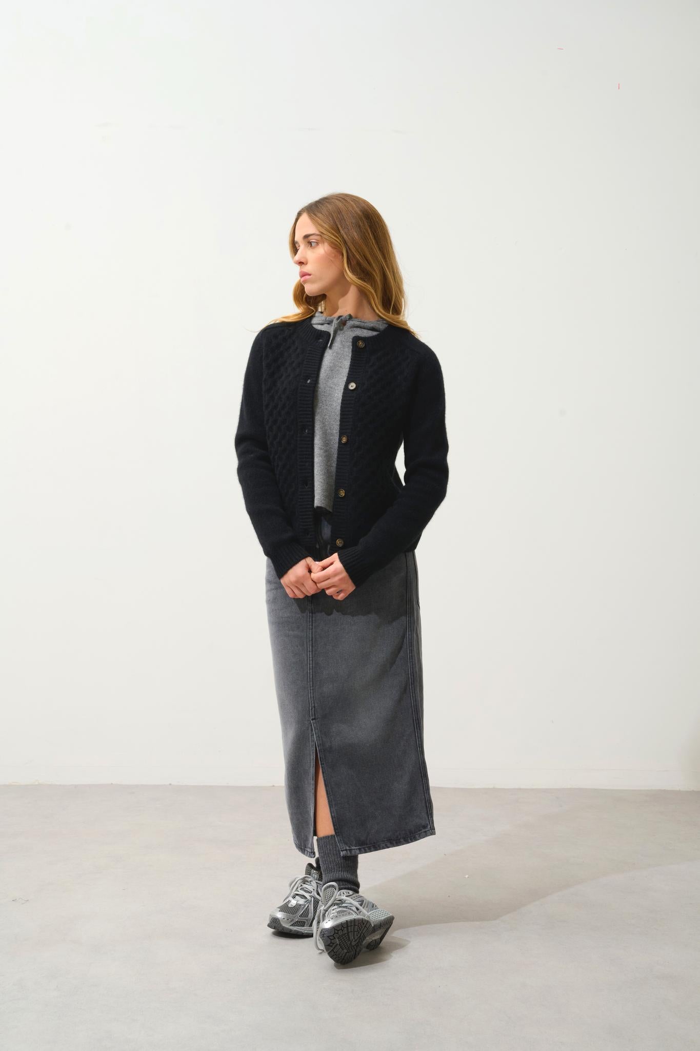 JINPA cardigan col rond 8 fils noir 100% cachemire