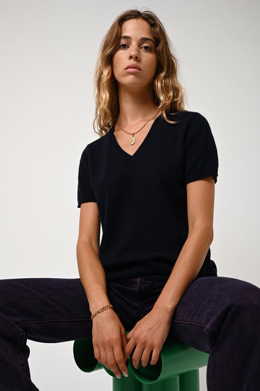 KALI thirt v-neck navy 100% cashmere