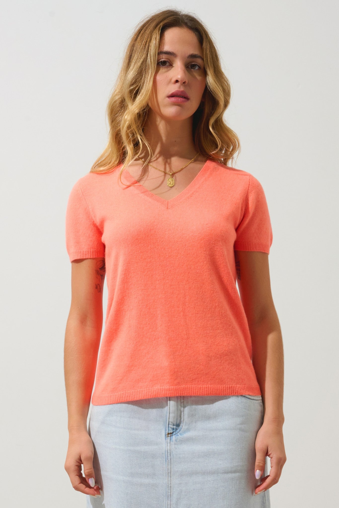 kali t-shirt col v orange fluo 100% cachemire
