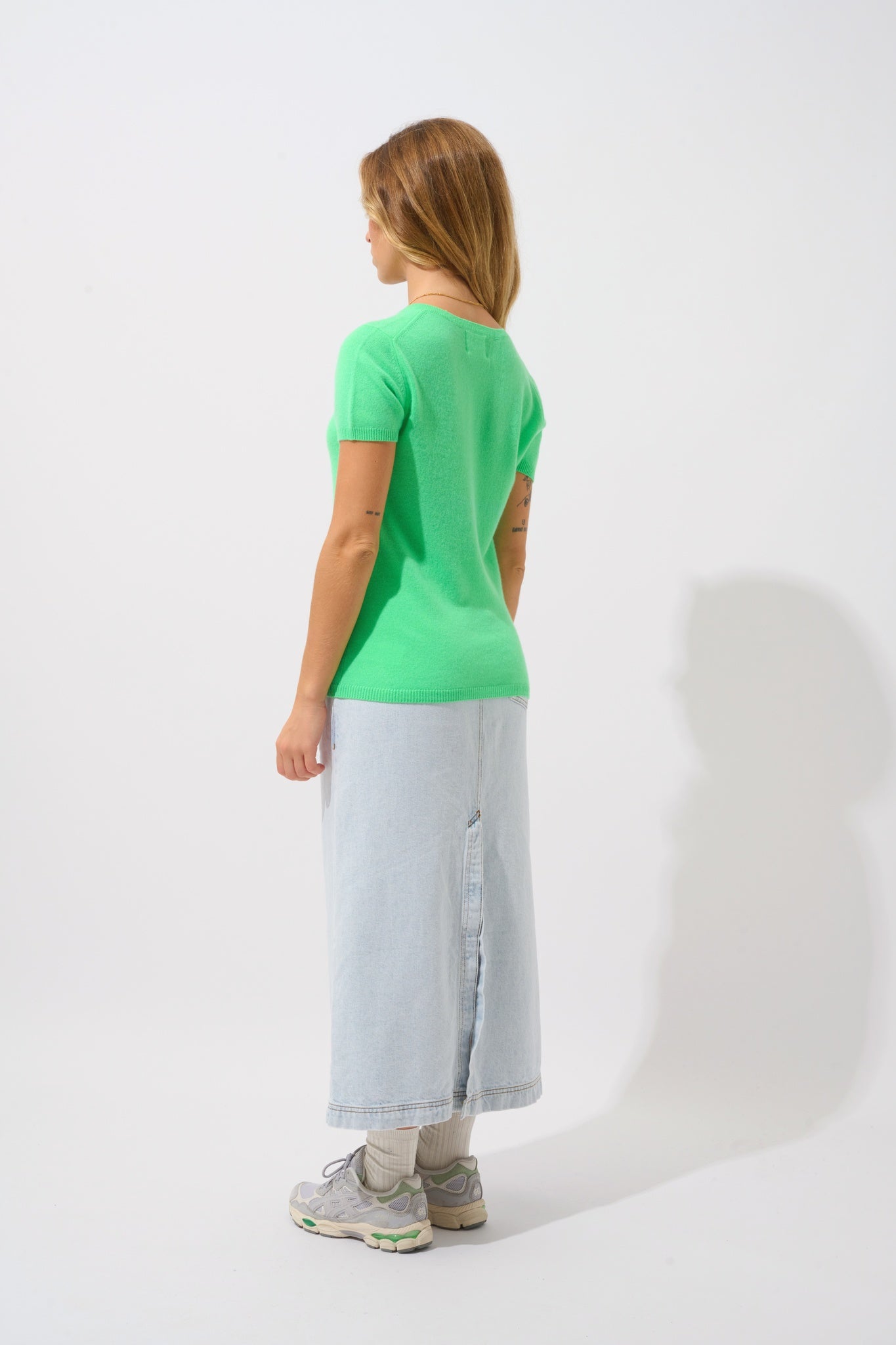 KALI t-shirt col v vert cactus 100% cachemire