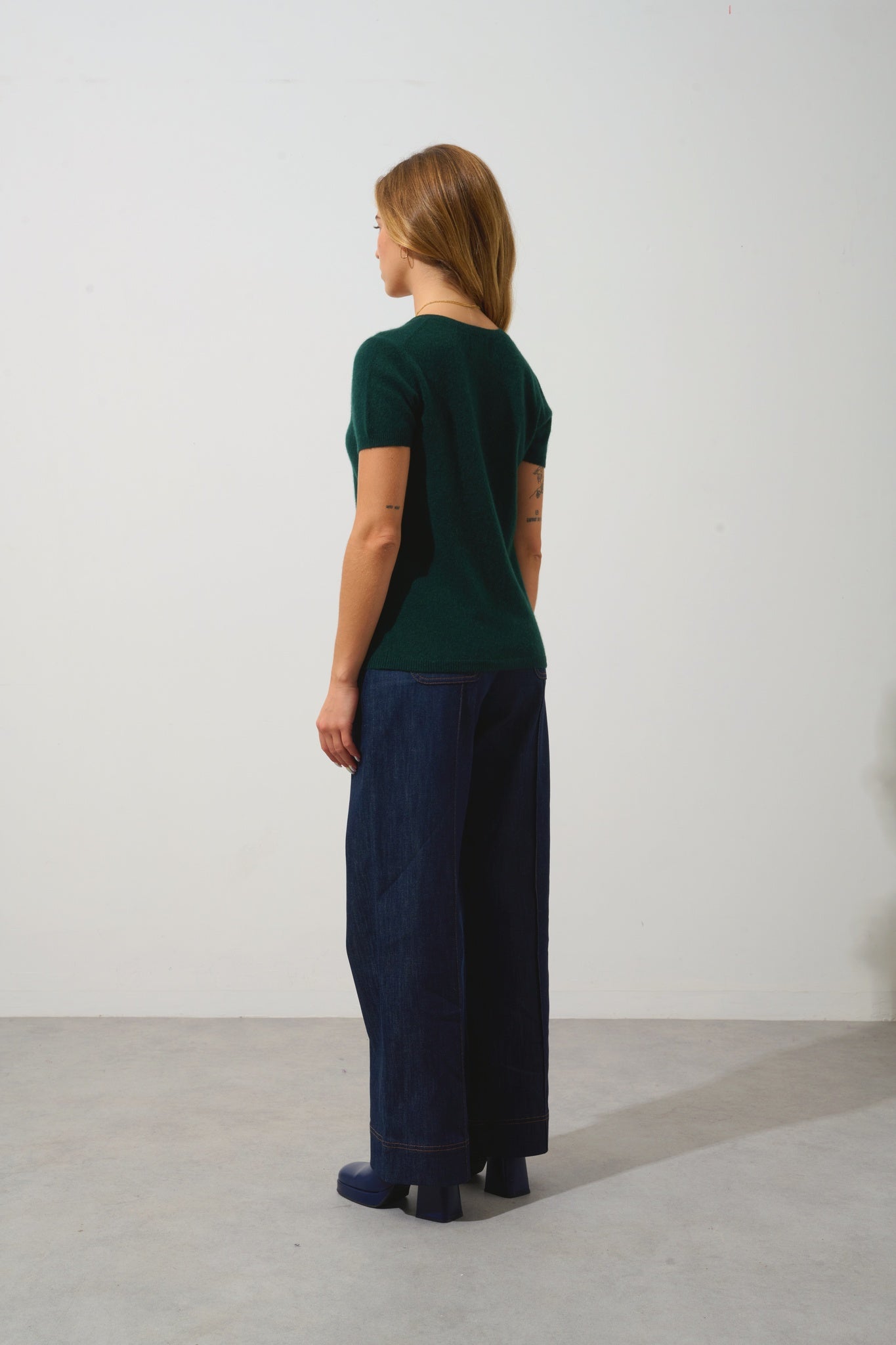 KALI thirt V-Ausschnitt Zypresse 100% Kaschmir