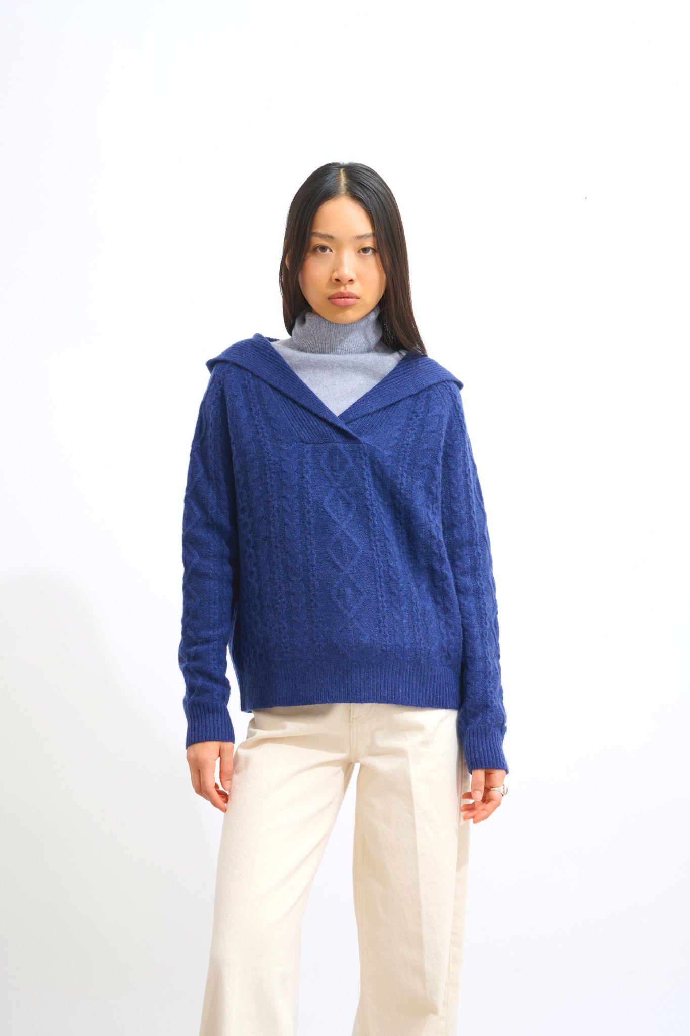 khandro pull capuche 6 fils bleu nuit 100% cachemire