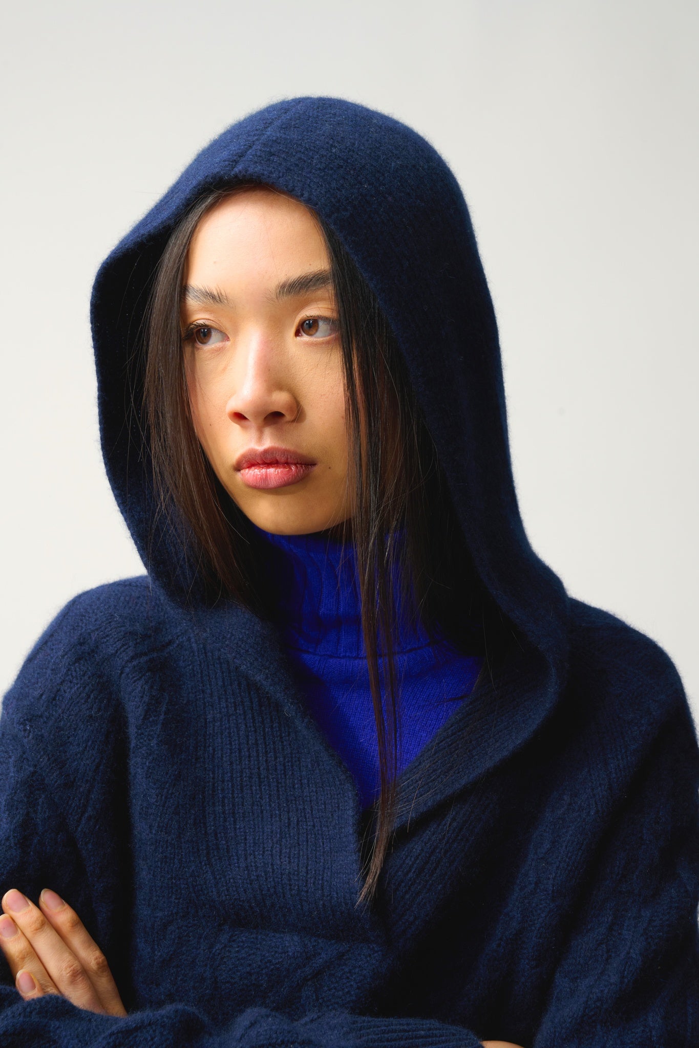 KHANDRO Kapuzenpullover 6-fädig navy 100% Kaschmir