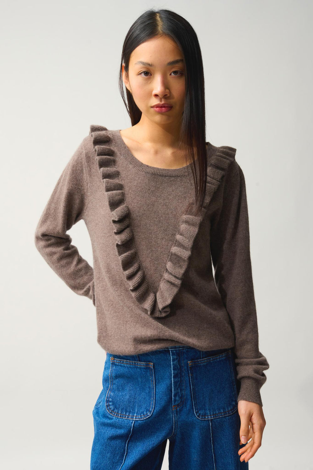 KNOTT pull col rond volants devant taupe chiné 100% cachemire