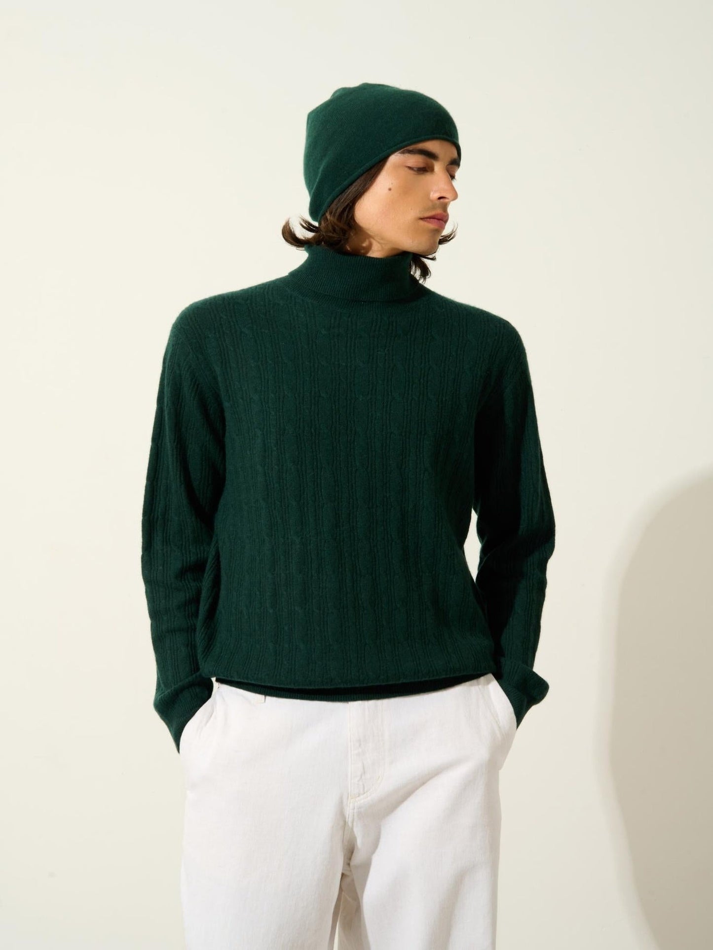 KONA pull col roulé cyprès 100% cachemire