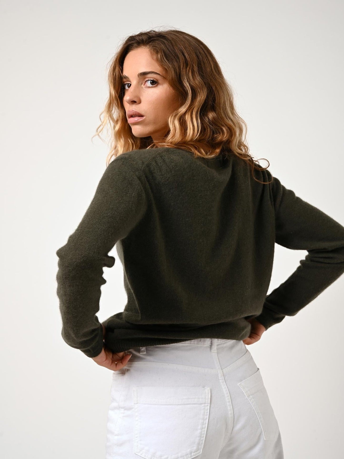 LANFON khaki boat-neck sweater 100% cashmere
