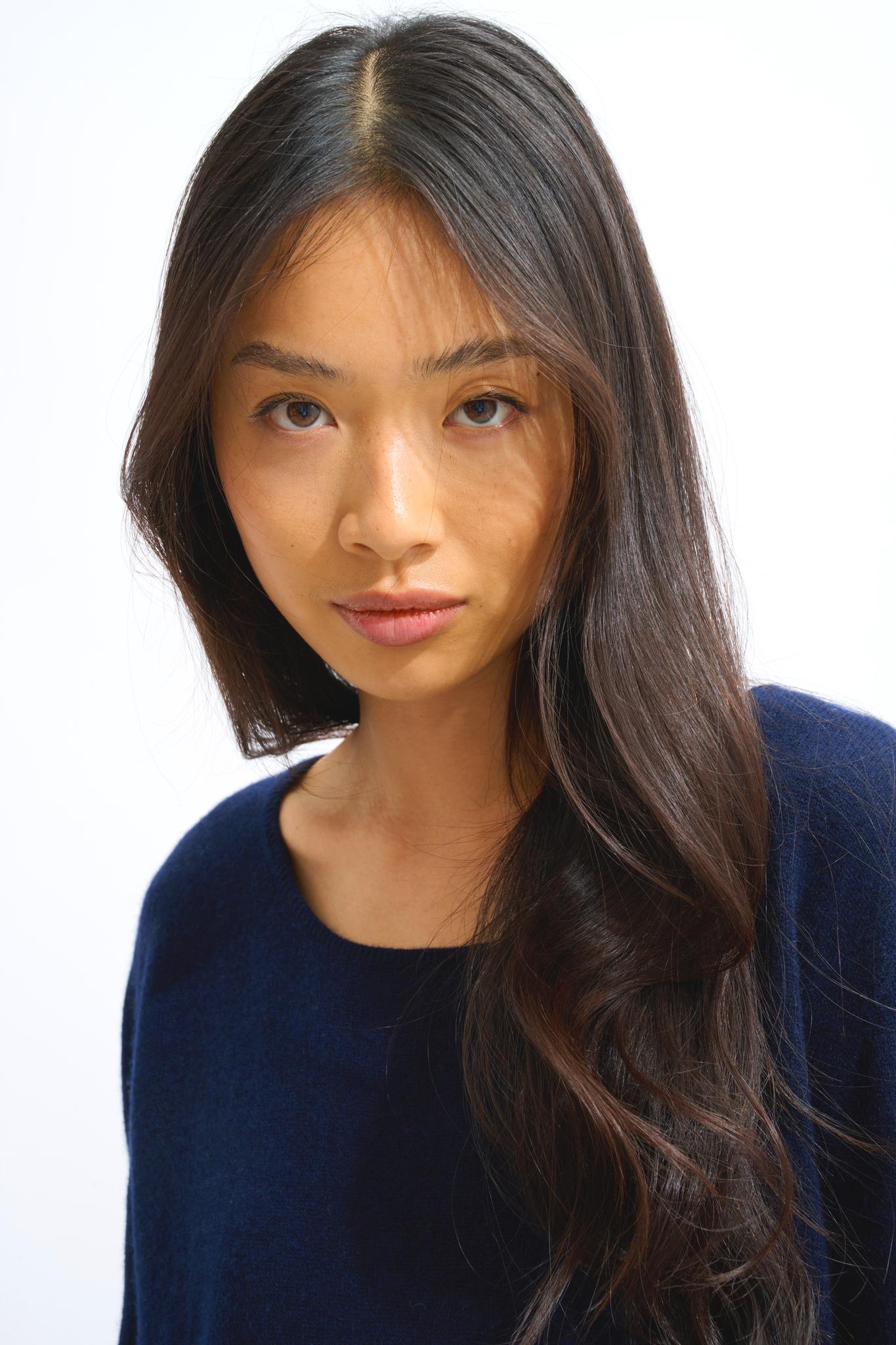 LANFON Pullover mit Bootsausschnitt in navy aus 100% Kaschmir