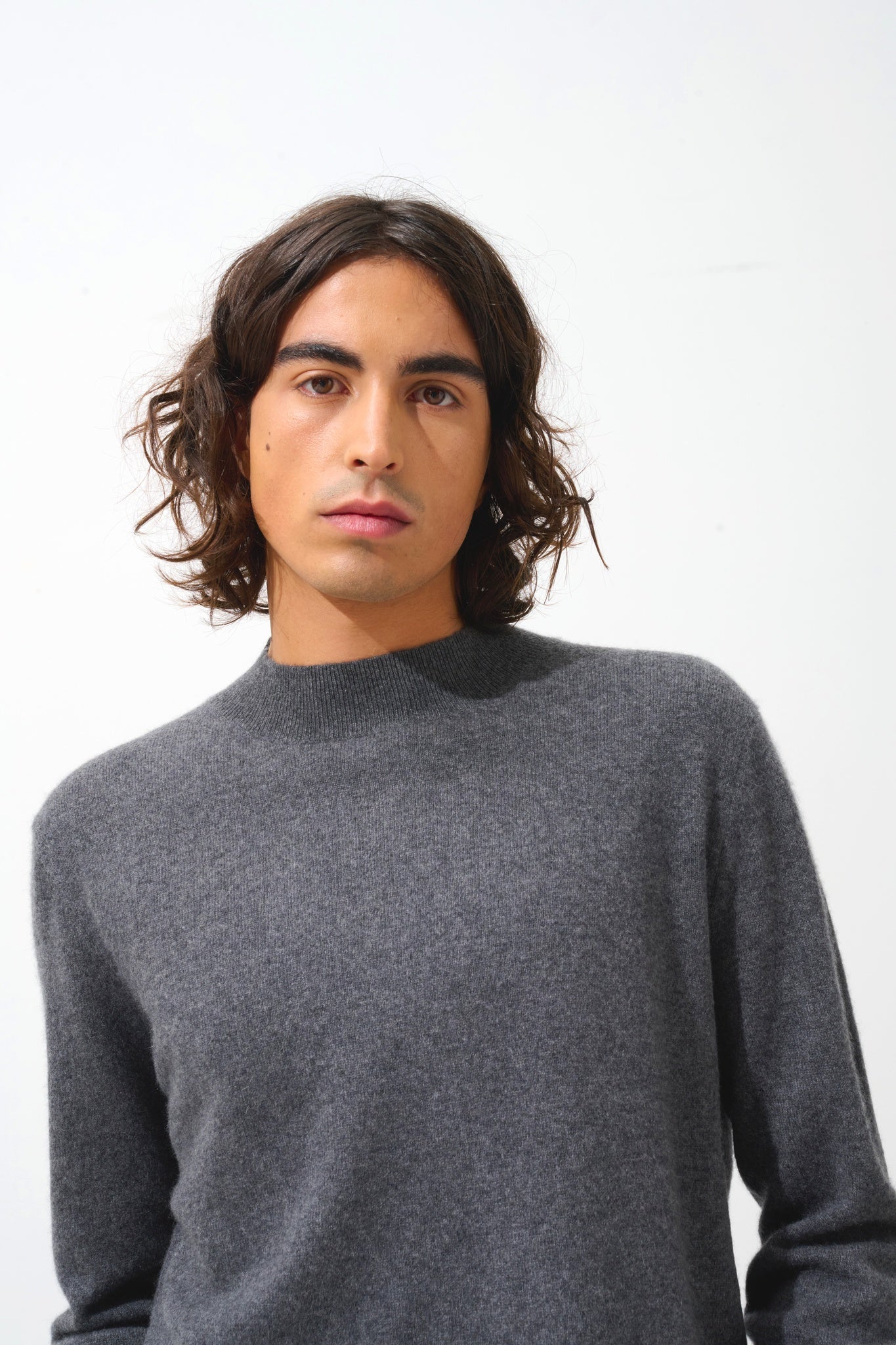 LASYA pull col rond anthracite chiné 100% cachemire