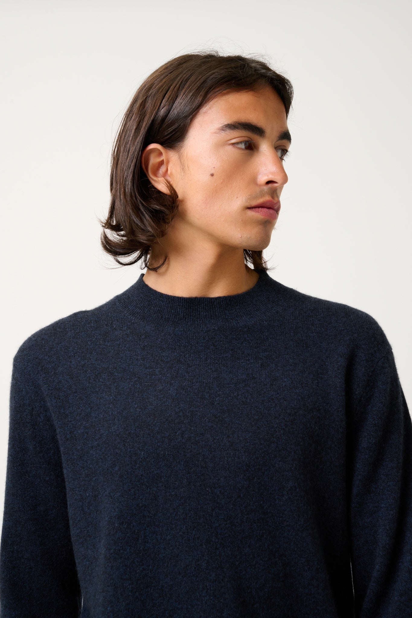 LASYA pull col rond caviar 100% cachemire