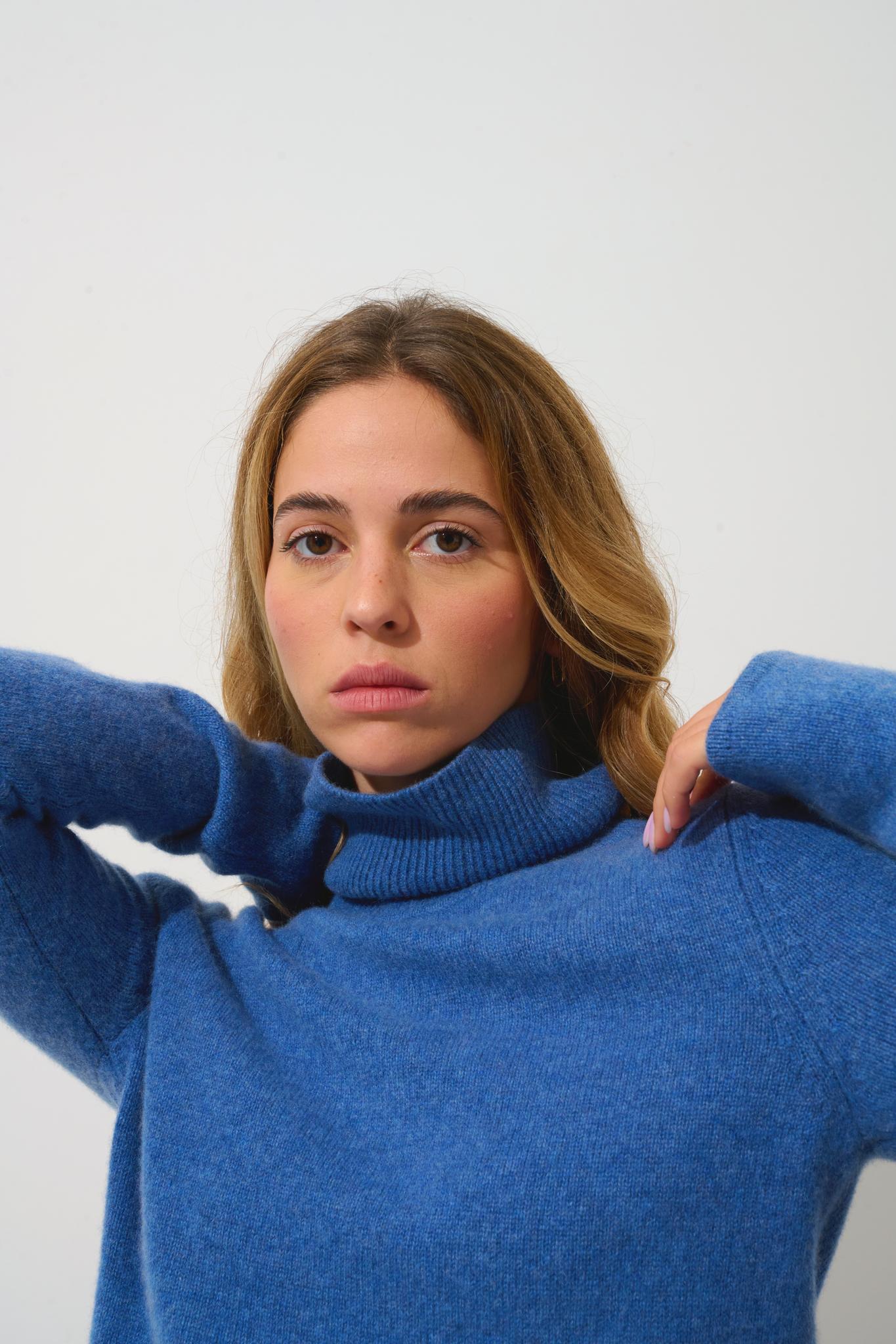 LINDA pull col roulé 4 fils bleu denim 100% cachemire