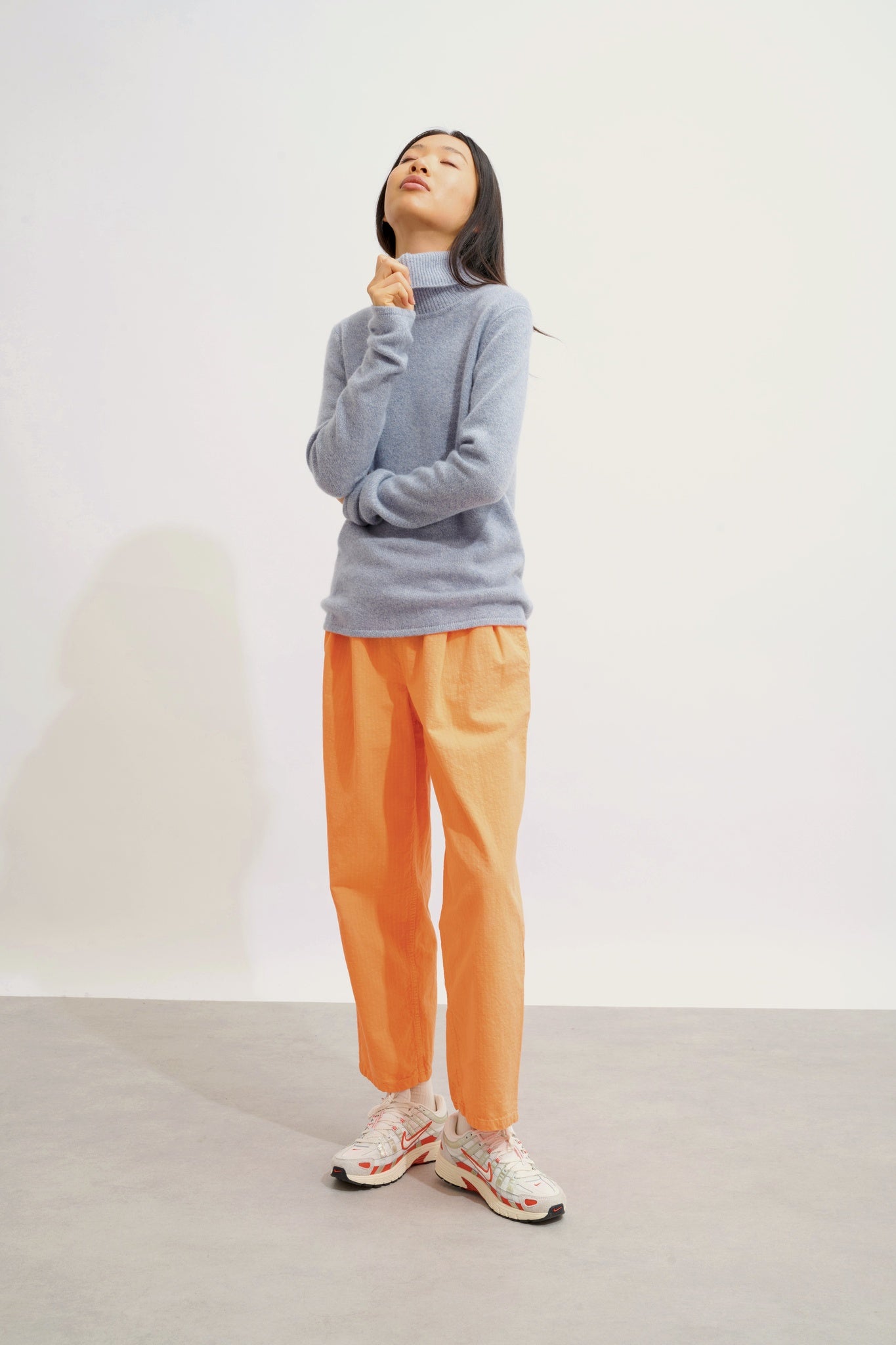 LINDA pull col roulé 4 fils bleu ivoire 100% cachemire