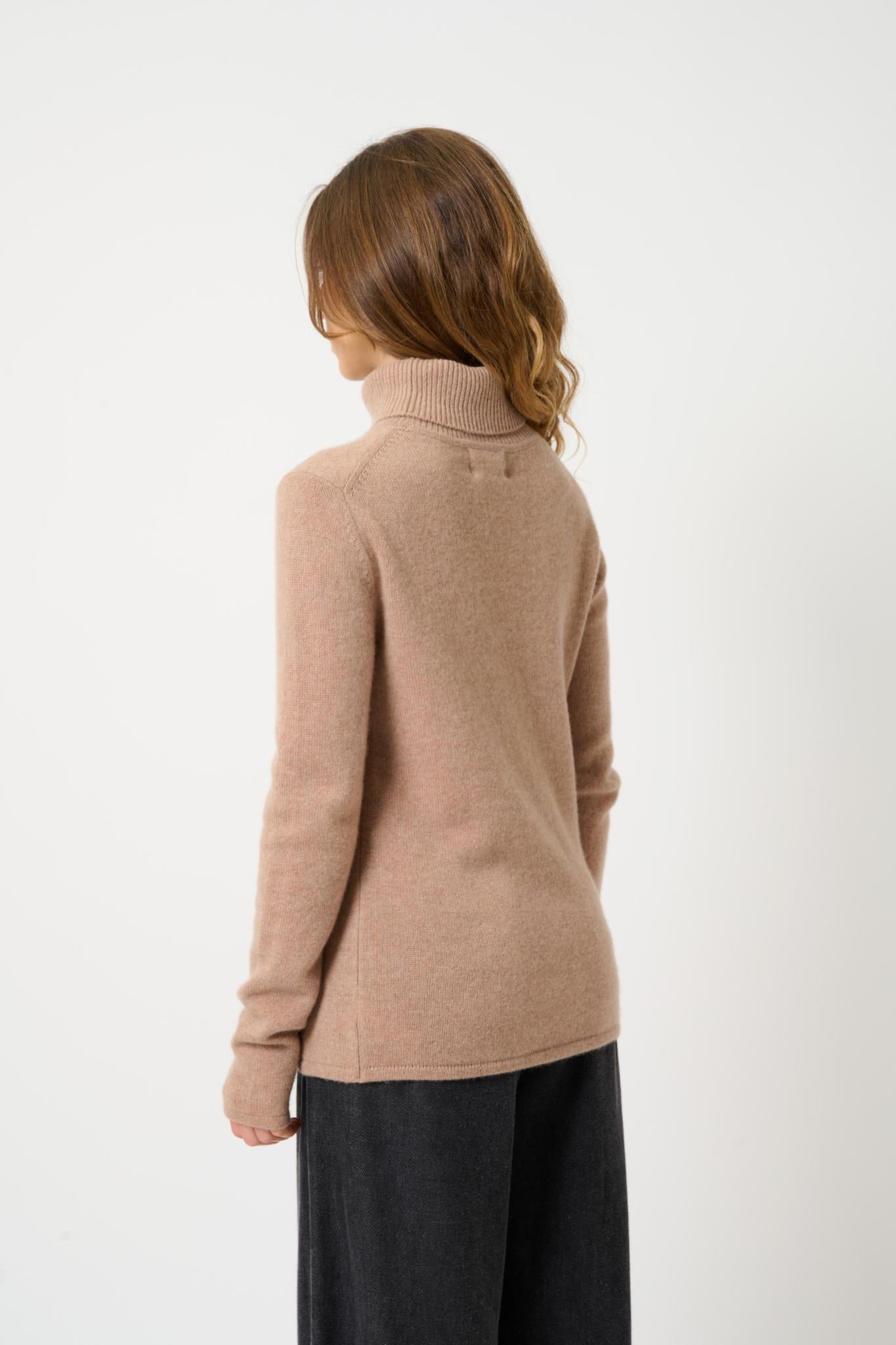 LINDA 4-fädiger Rollkragenpullover in Camel, 100% Kaschmir