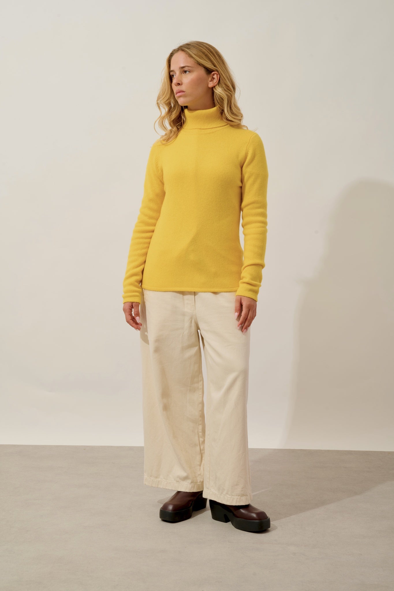 LINDA pull col roulé 4 fils cédrat 100% cachemire