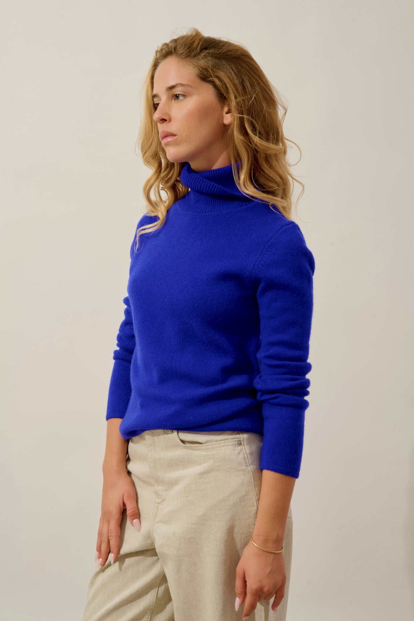 LINDA 4-thread turtleneck sweater indigo 100% cashmere