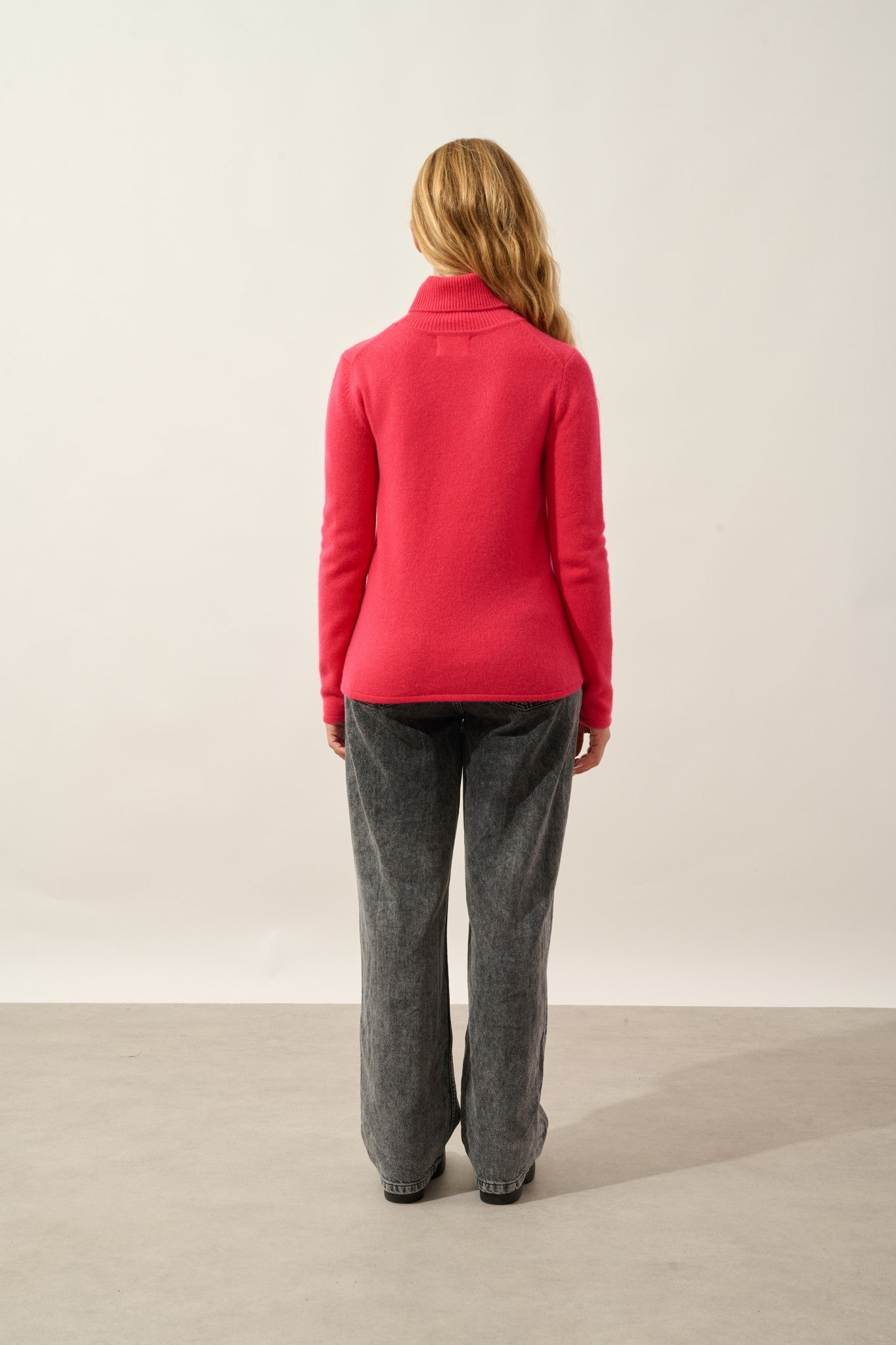 linda pull col roulé 4 fils magenta red 100% cachemire