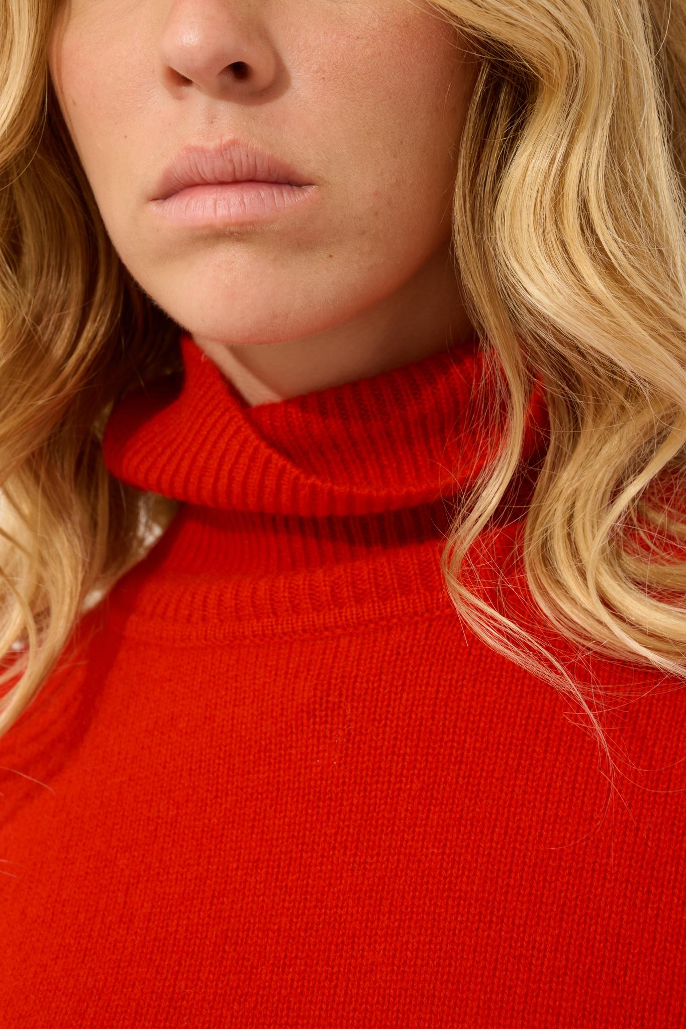 LINDA 4-thread roll-neck sweater red 100% cashmere