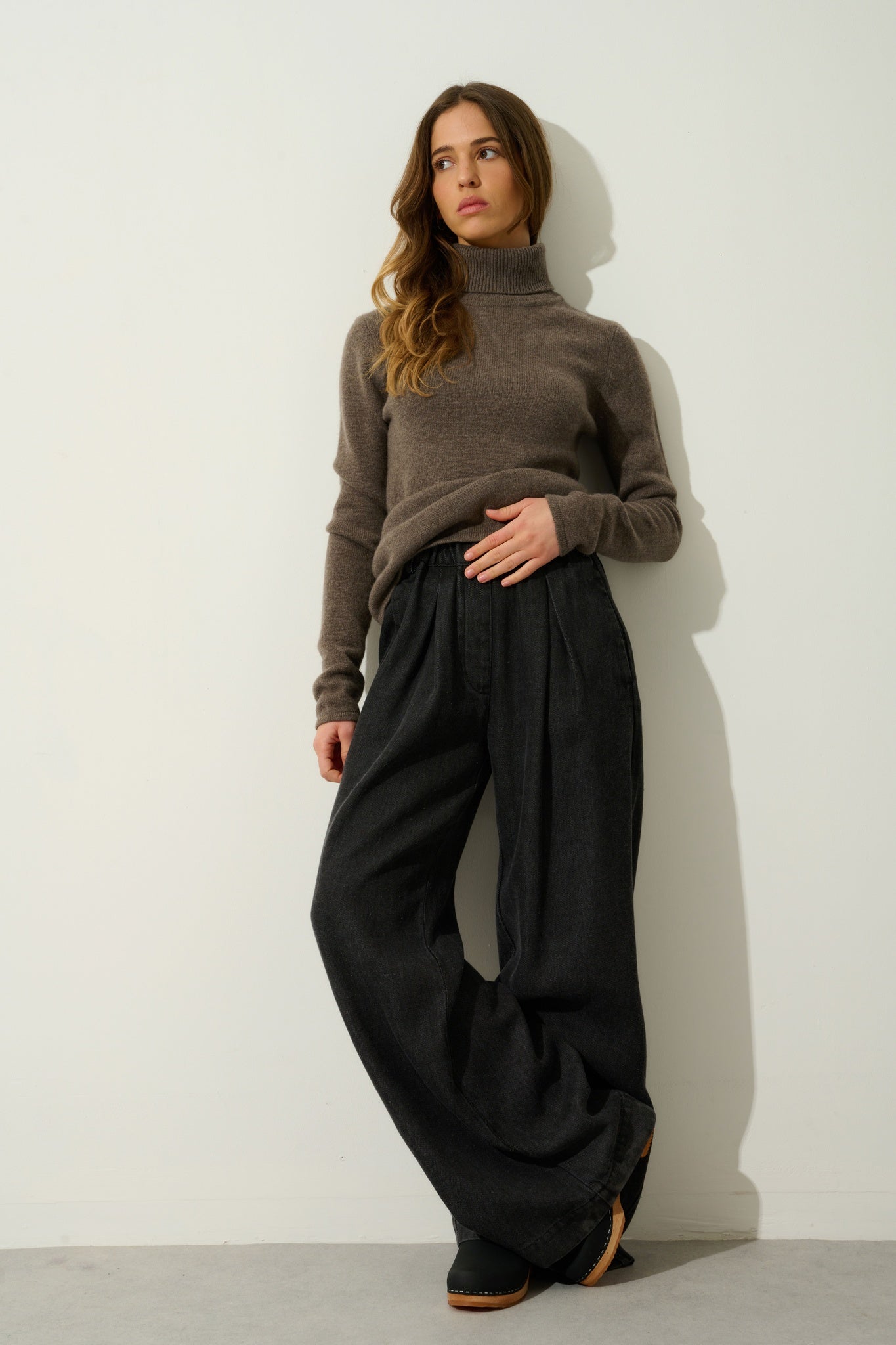 LINDA pull col roulé 4 fils taupe chiné 100% cachemire