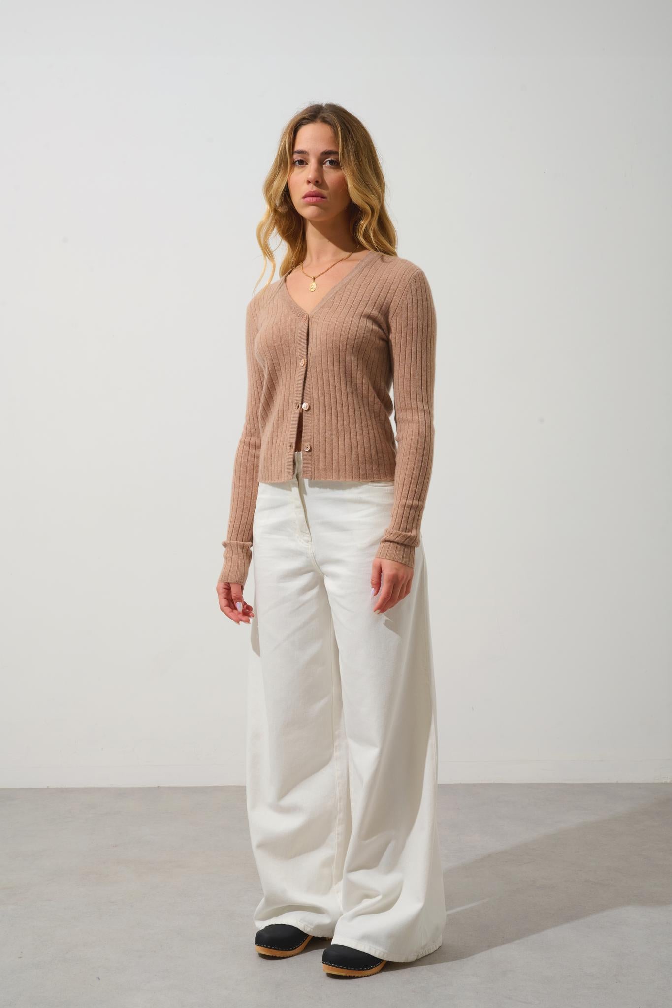 LISE camel v-neck cardigan 100% cashmere