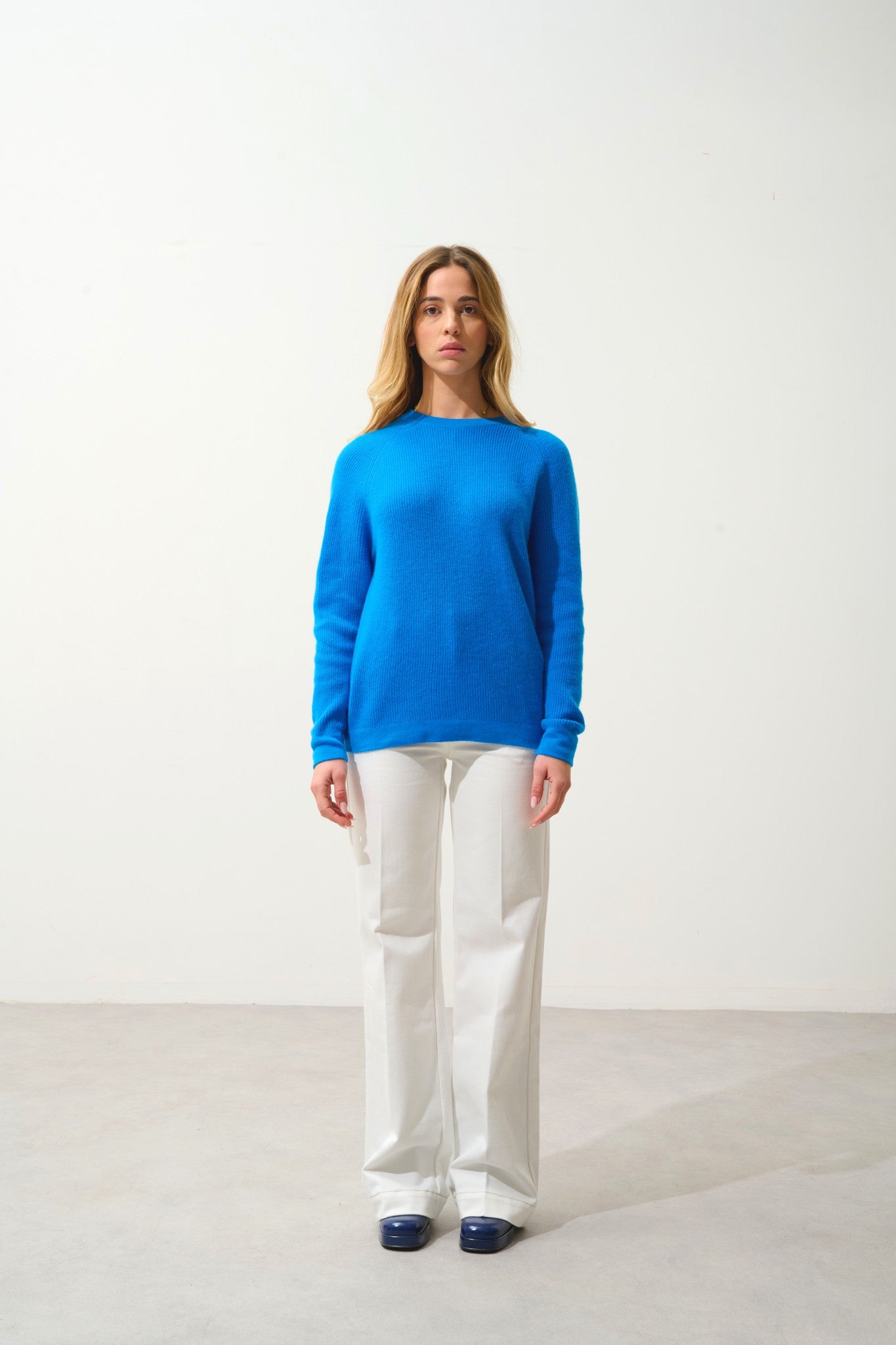 lunéa pull col rond azur 100% cachemire