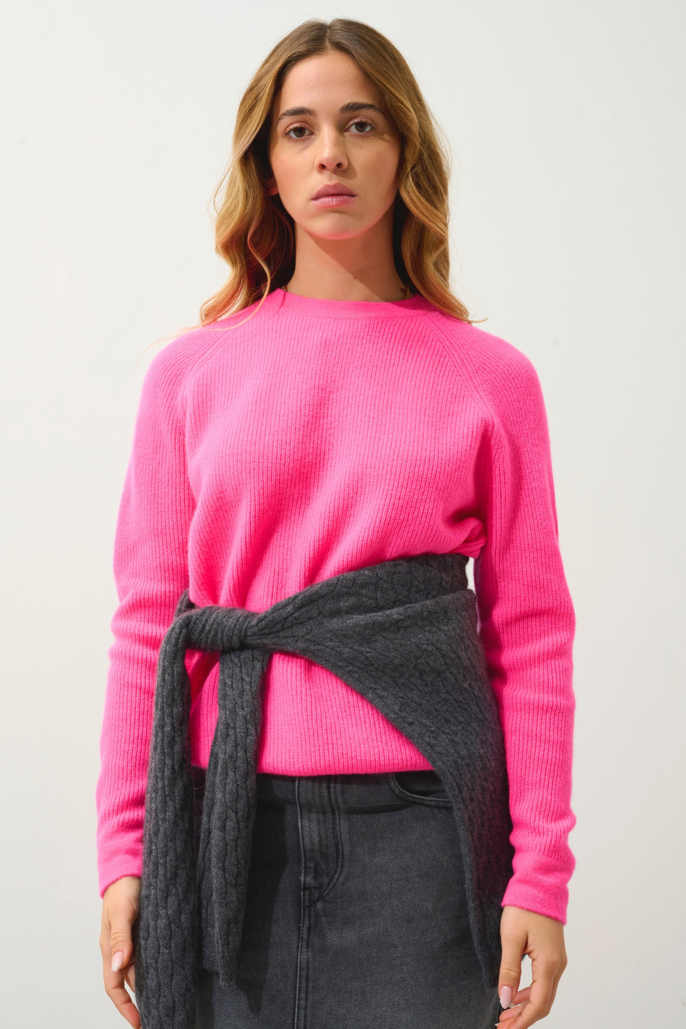 LUNÉA Pullover mit Rundhalsausschnitt in Neonpink aus 100% Kaschmir