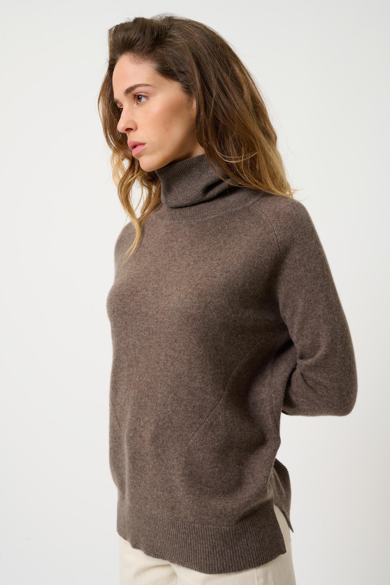 MADELINE taupe turtleneck sweater 100% cashmere