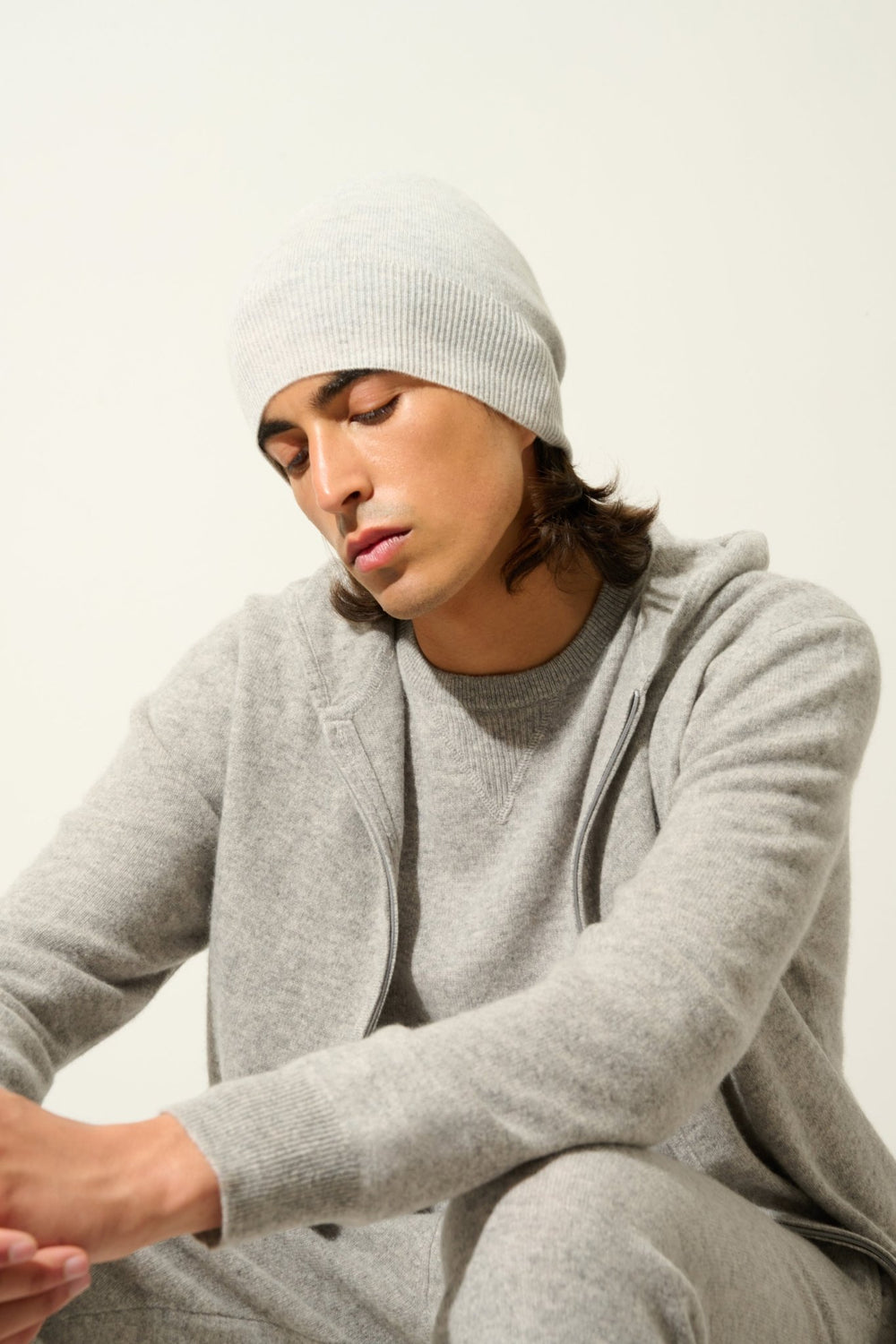 MANTI glacier mottled beanie 100% cashmere