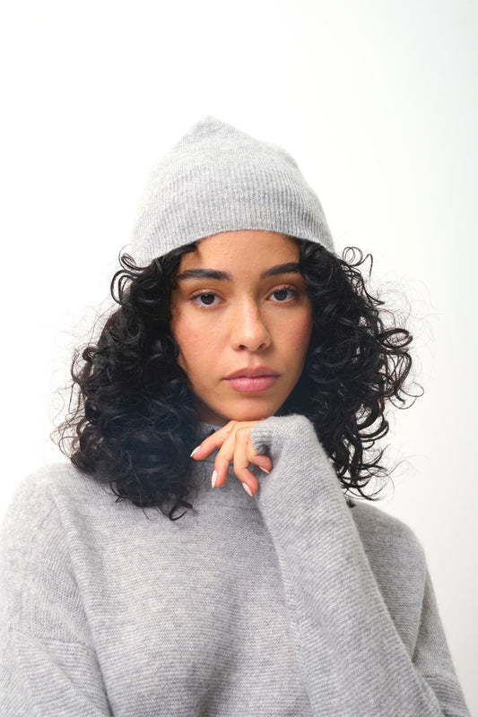 MANTI mottled cloud beanie 100% cashmere