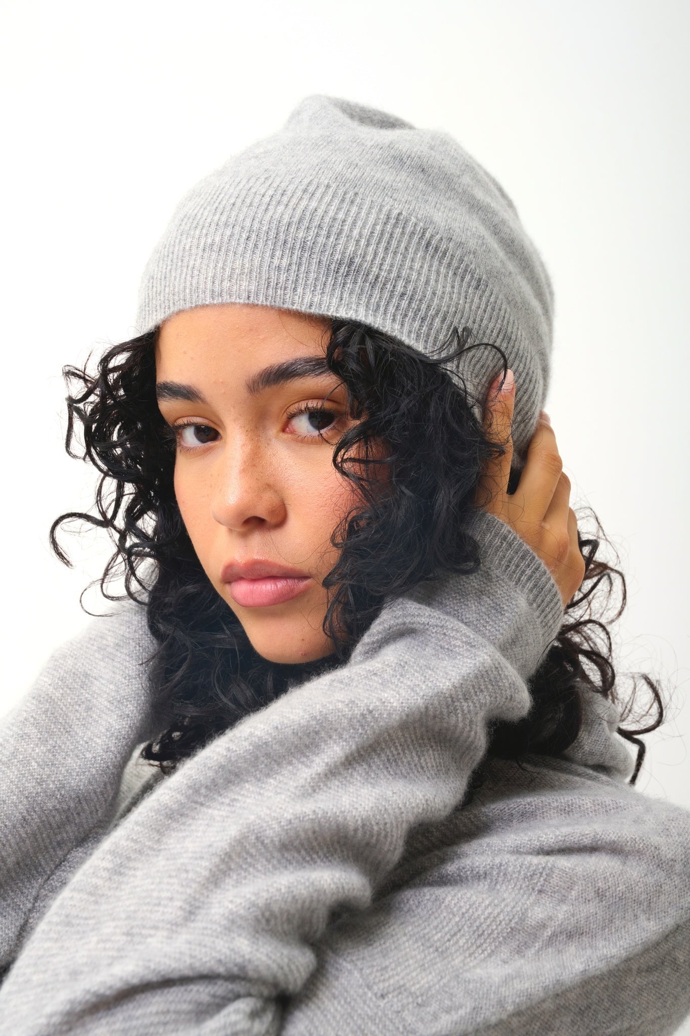 MANTI bonnet nuage chiné 100% cachemire