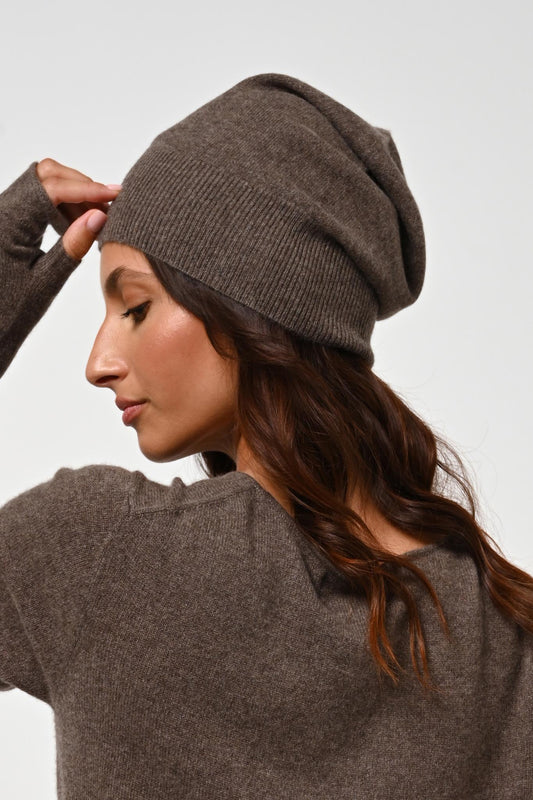 MANTI taupe mottled beanie 100% cashmere