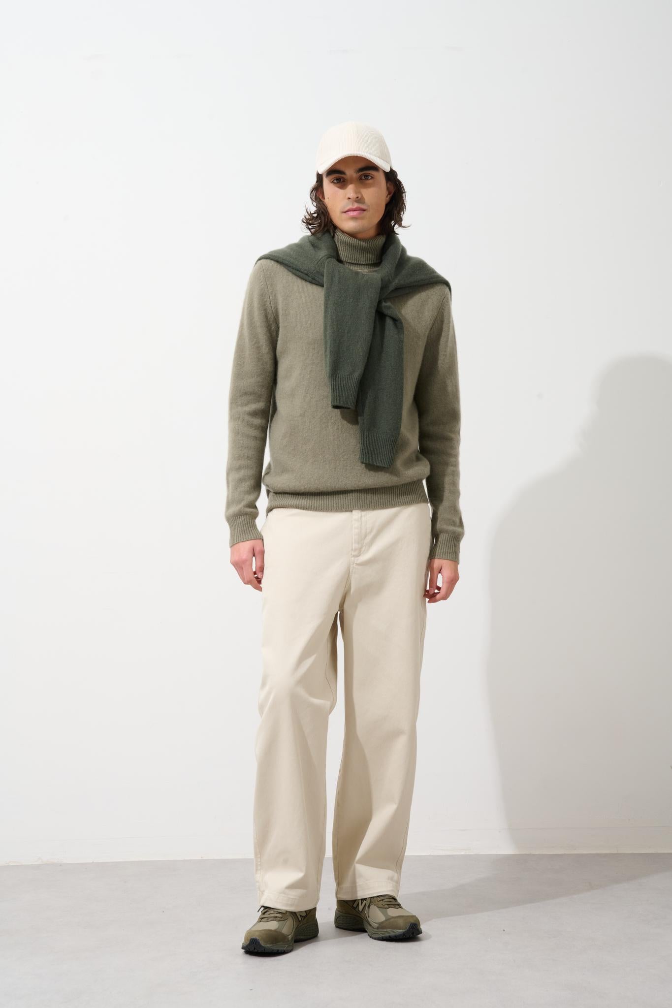 MARTIN pull col roulé 4 fils army 100% cachemire