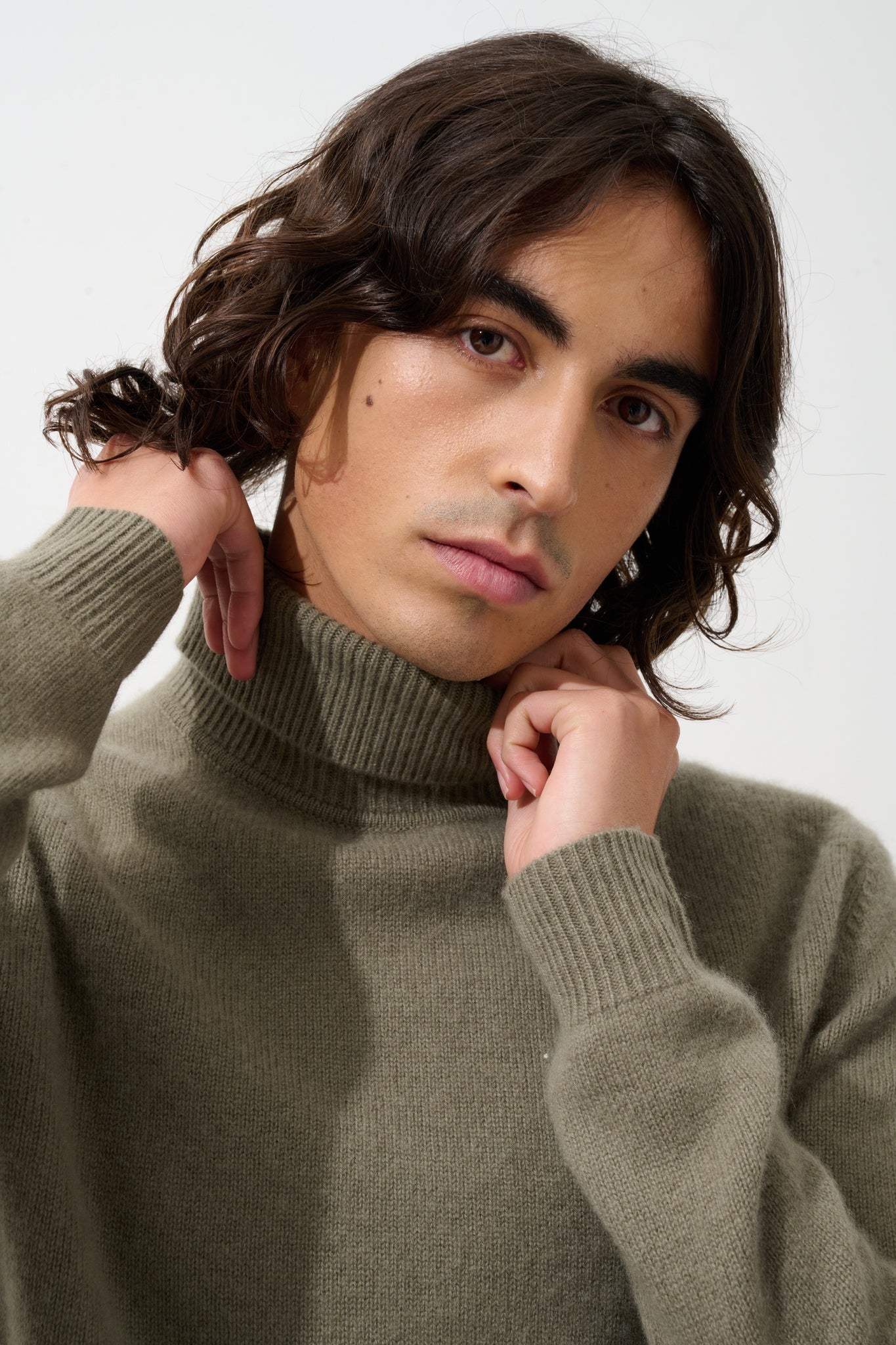 MARTIN 4-thread army turtleneck sweater 100% cashmere