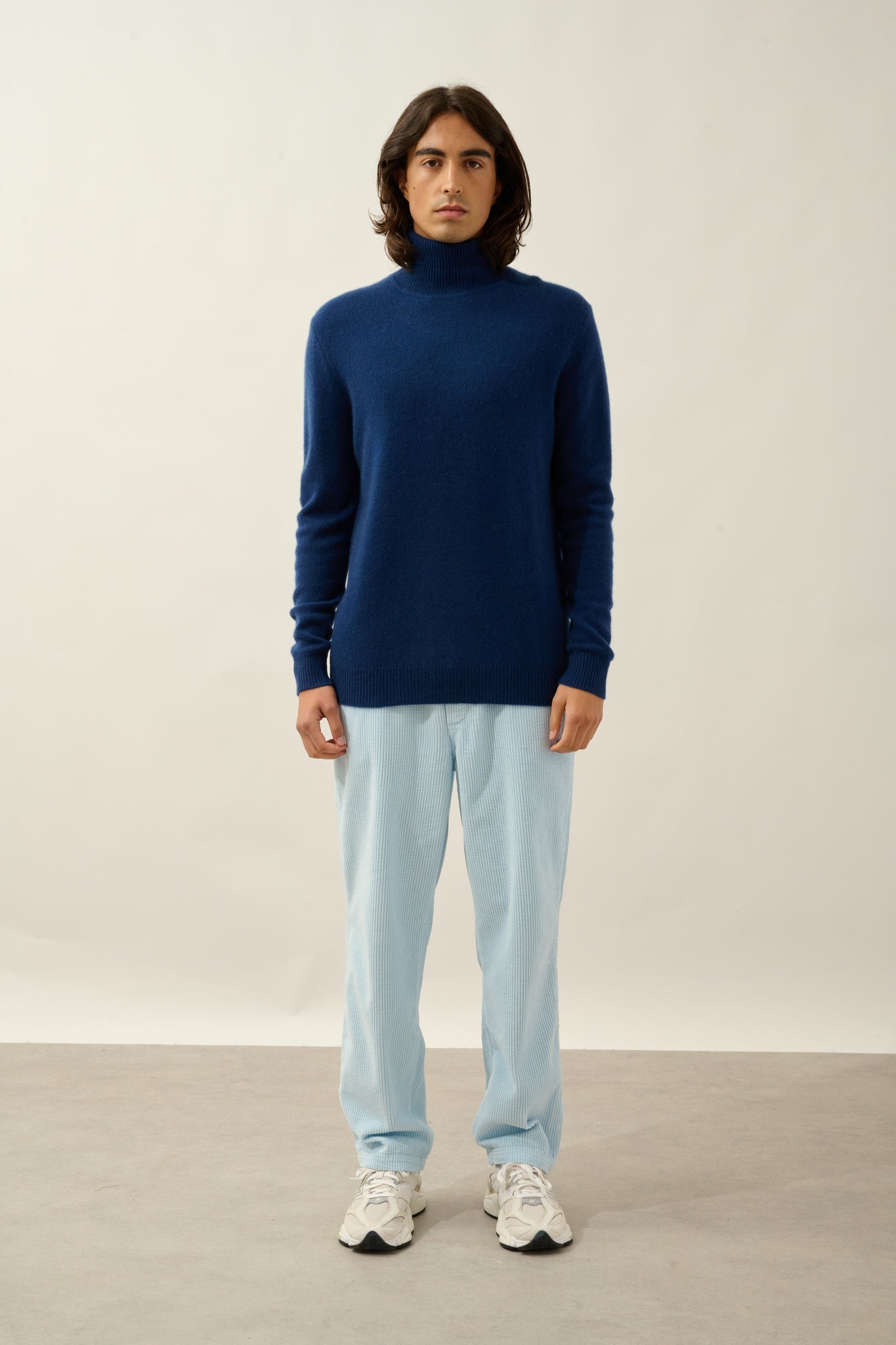 MARTIN pull col roulé 4 fils minuit 100% cachemire