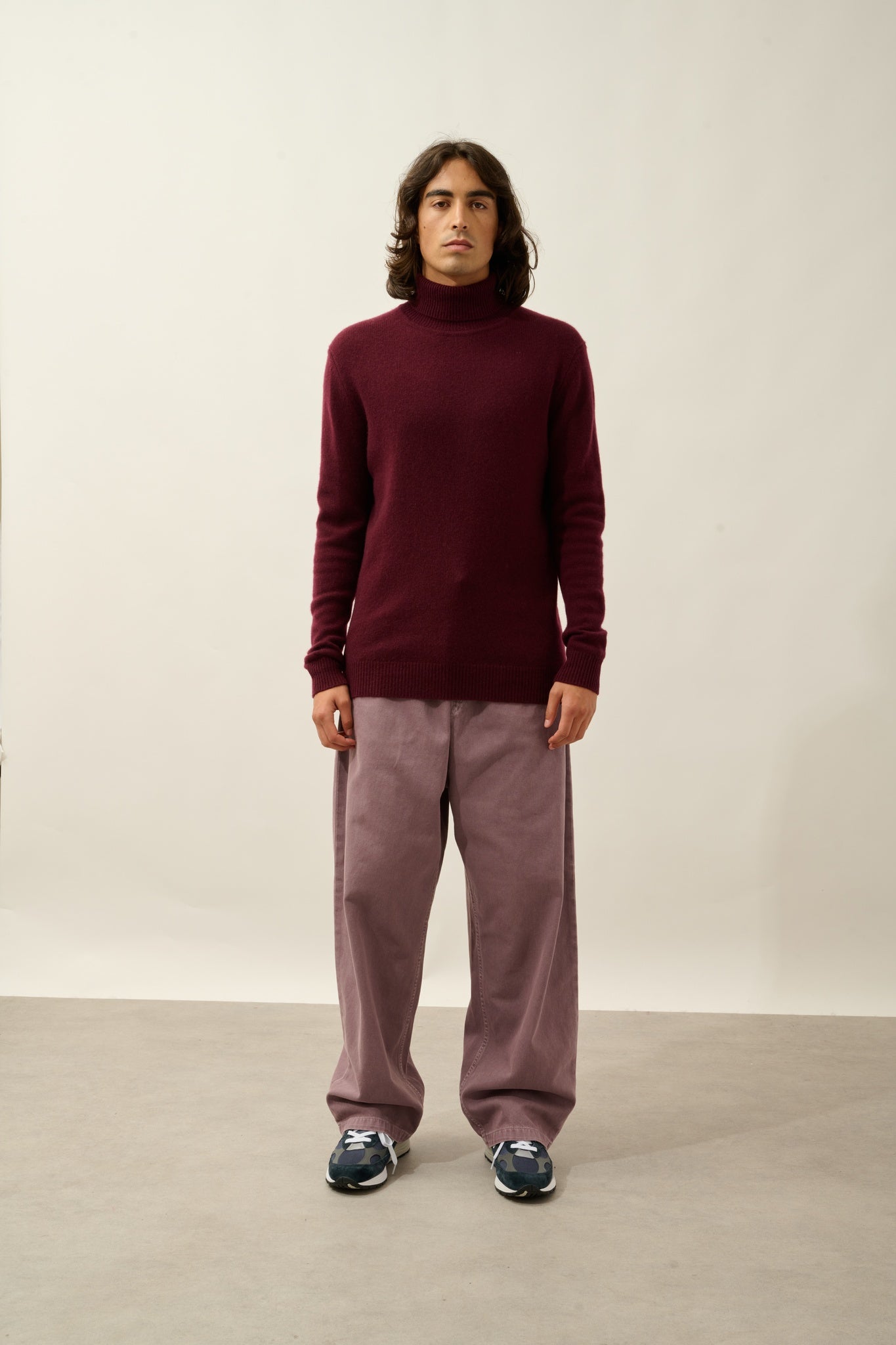 MARTIN pull col roulé 4 fils mûre 100% cachemire