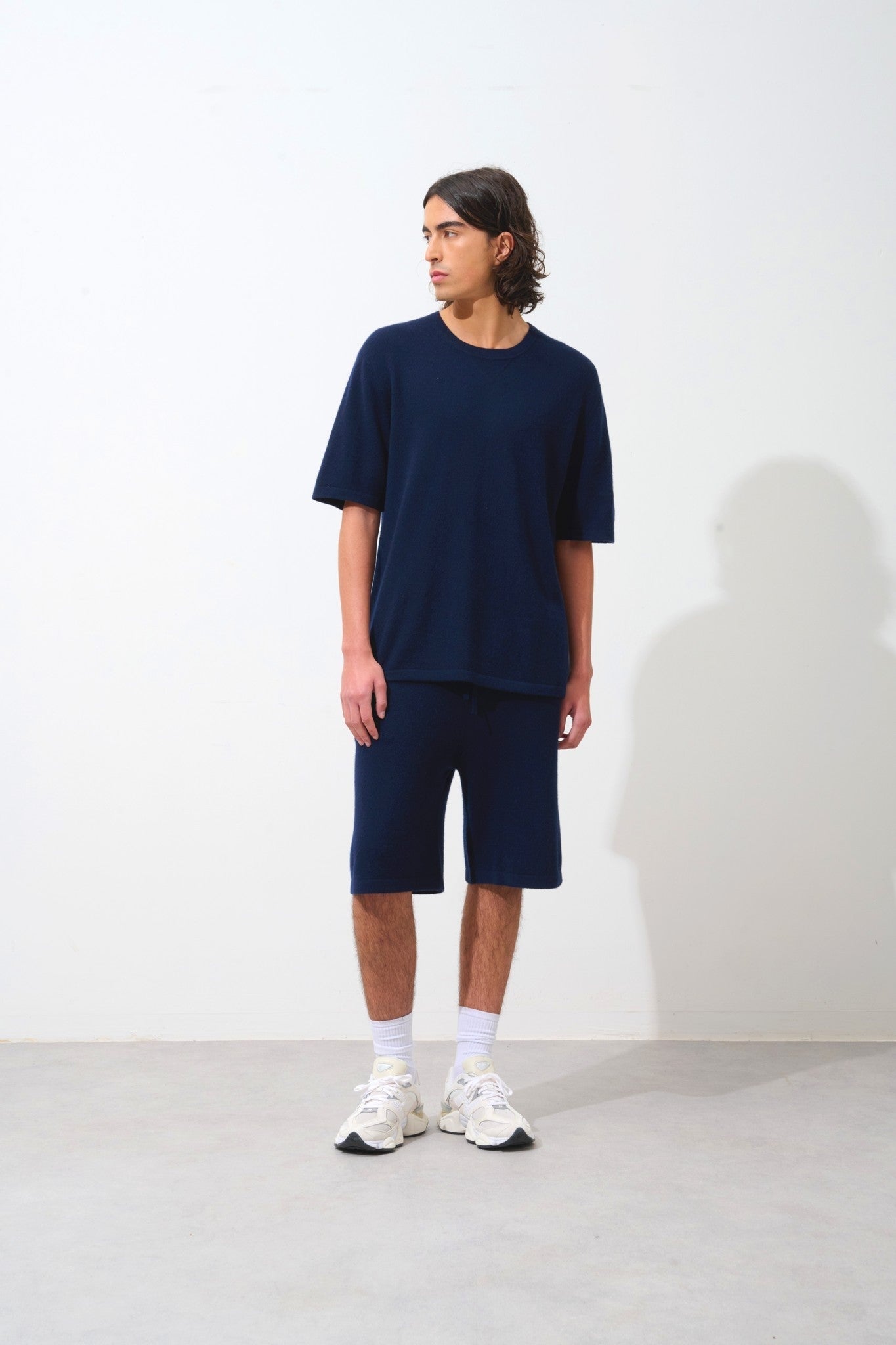 maya t-shirt col rond navy 100% cachemire