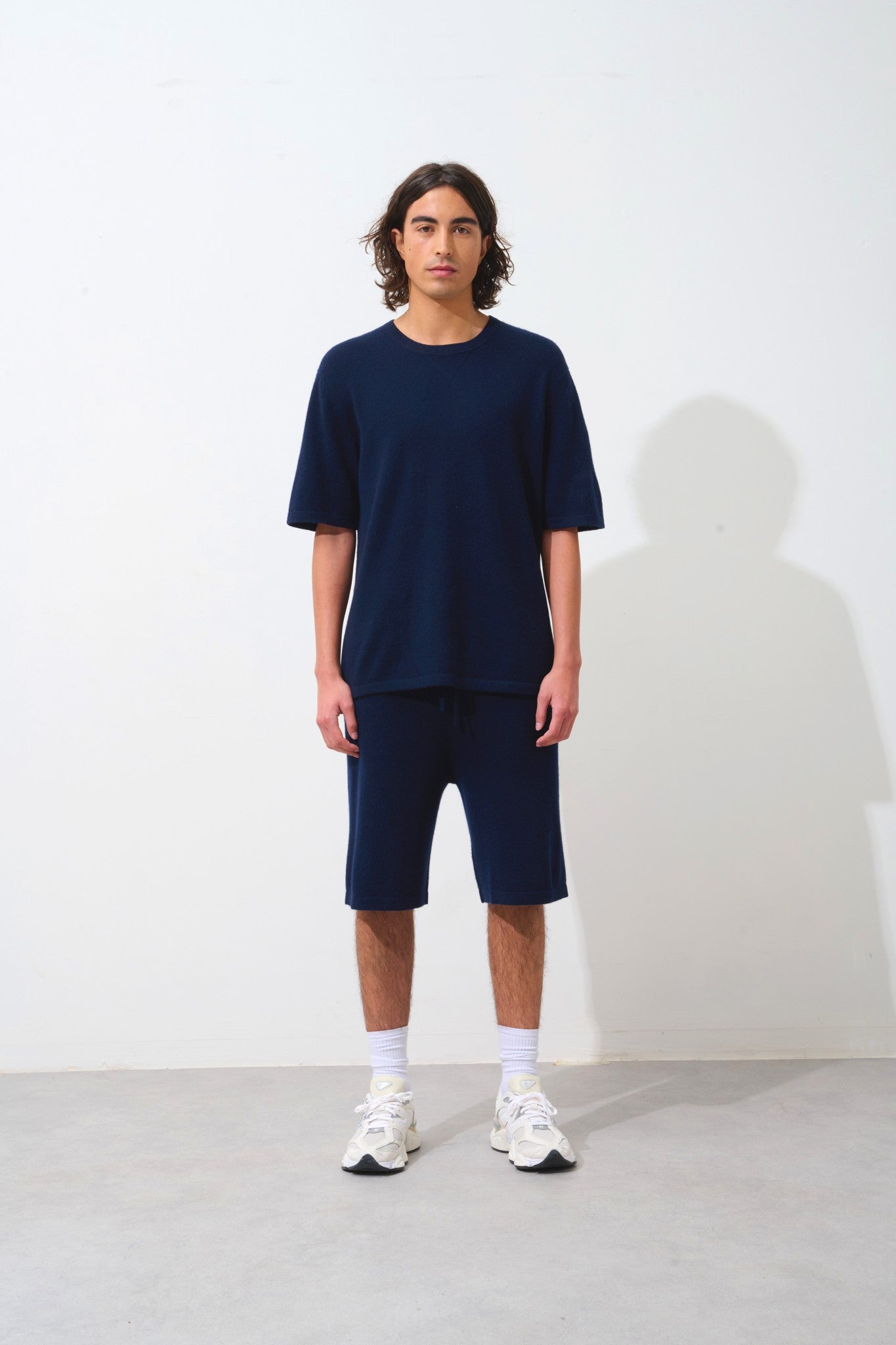 maya t-shirt col rond navy 100% cachemire