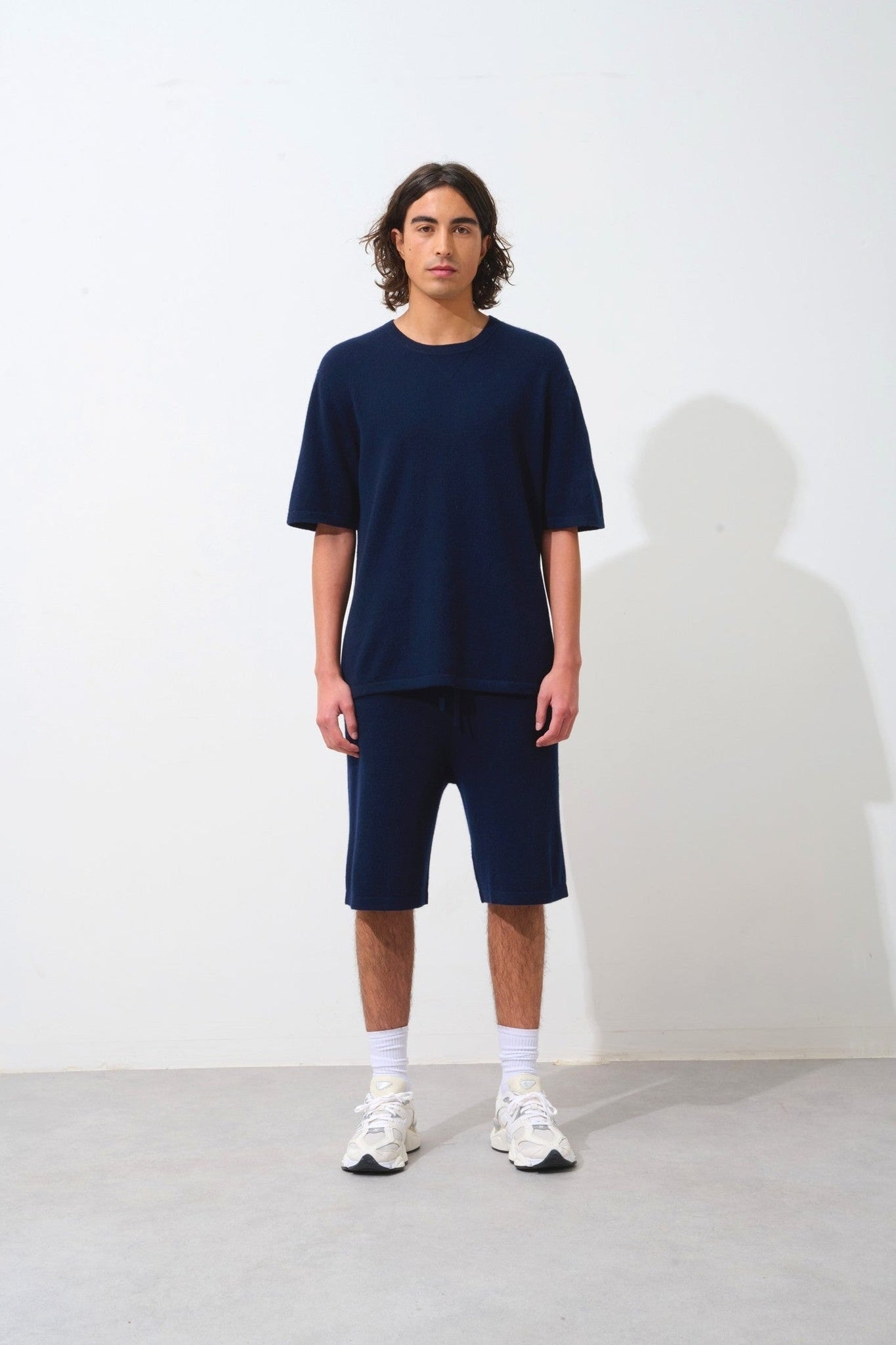 maya t-shirt col rond navy 100% cachemire