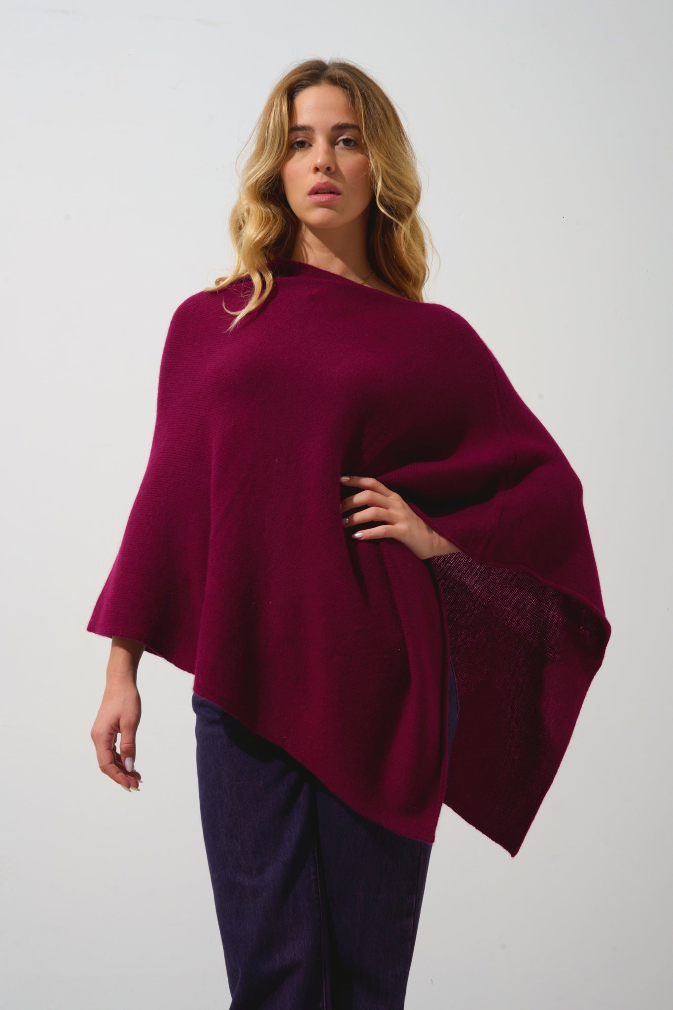 MERYL Poncho 4-fädig bordeaux 100% Kaschmir