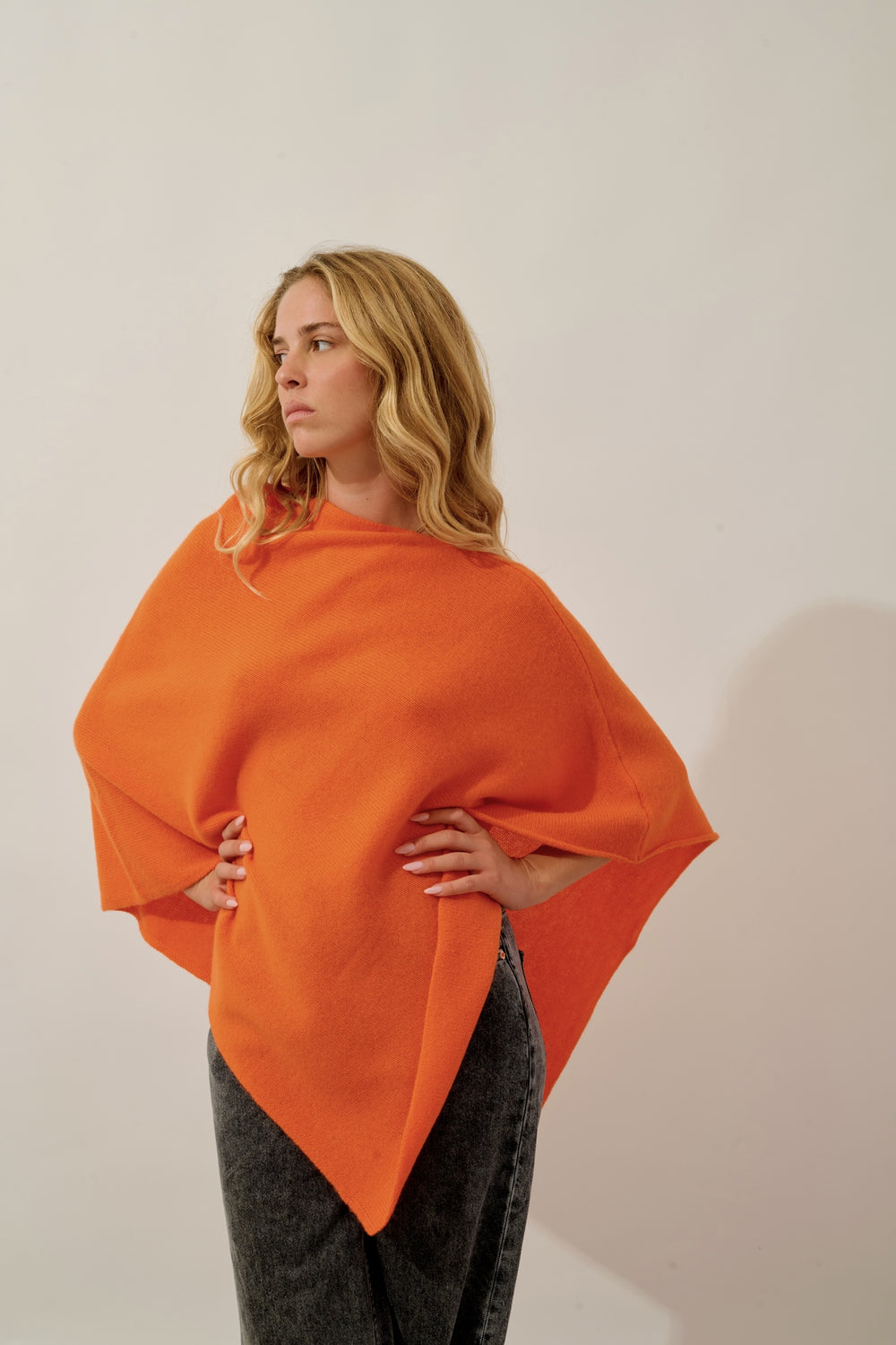 MERYL poncho 4 fils carotte 100% cachemire