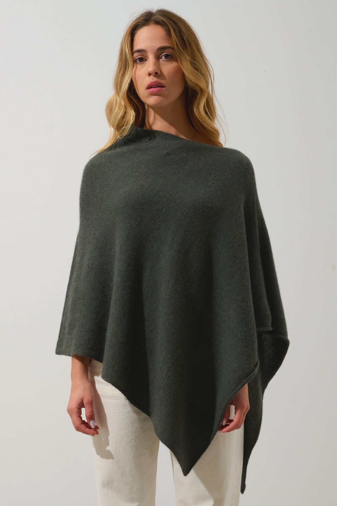 MERYL poncho 4 fils kaki chiné 100% cachemire