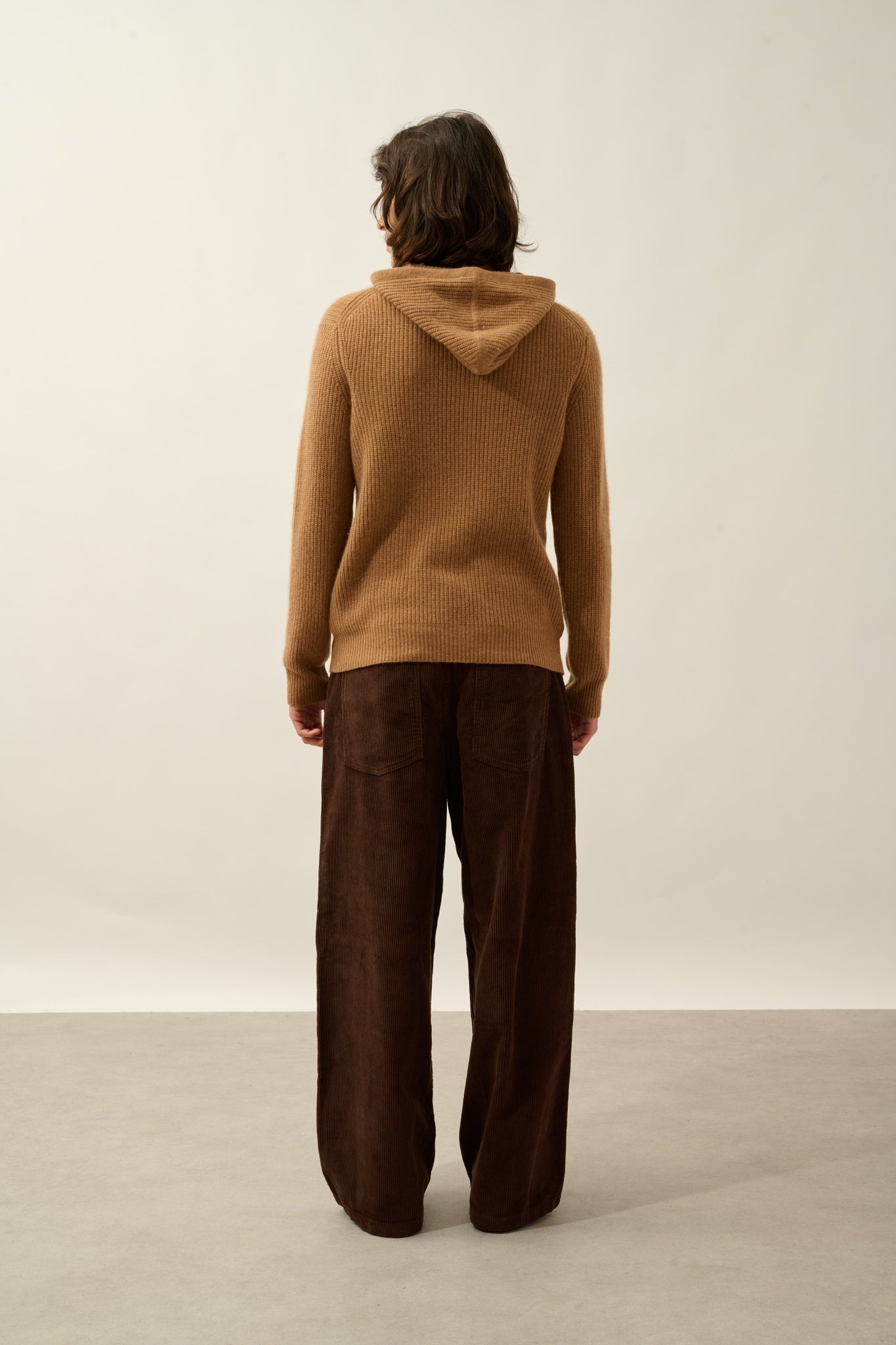 MIDA pull capuche 4 fils noisette 100% cachemire