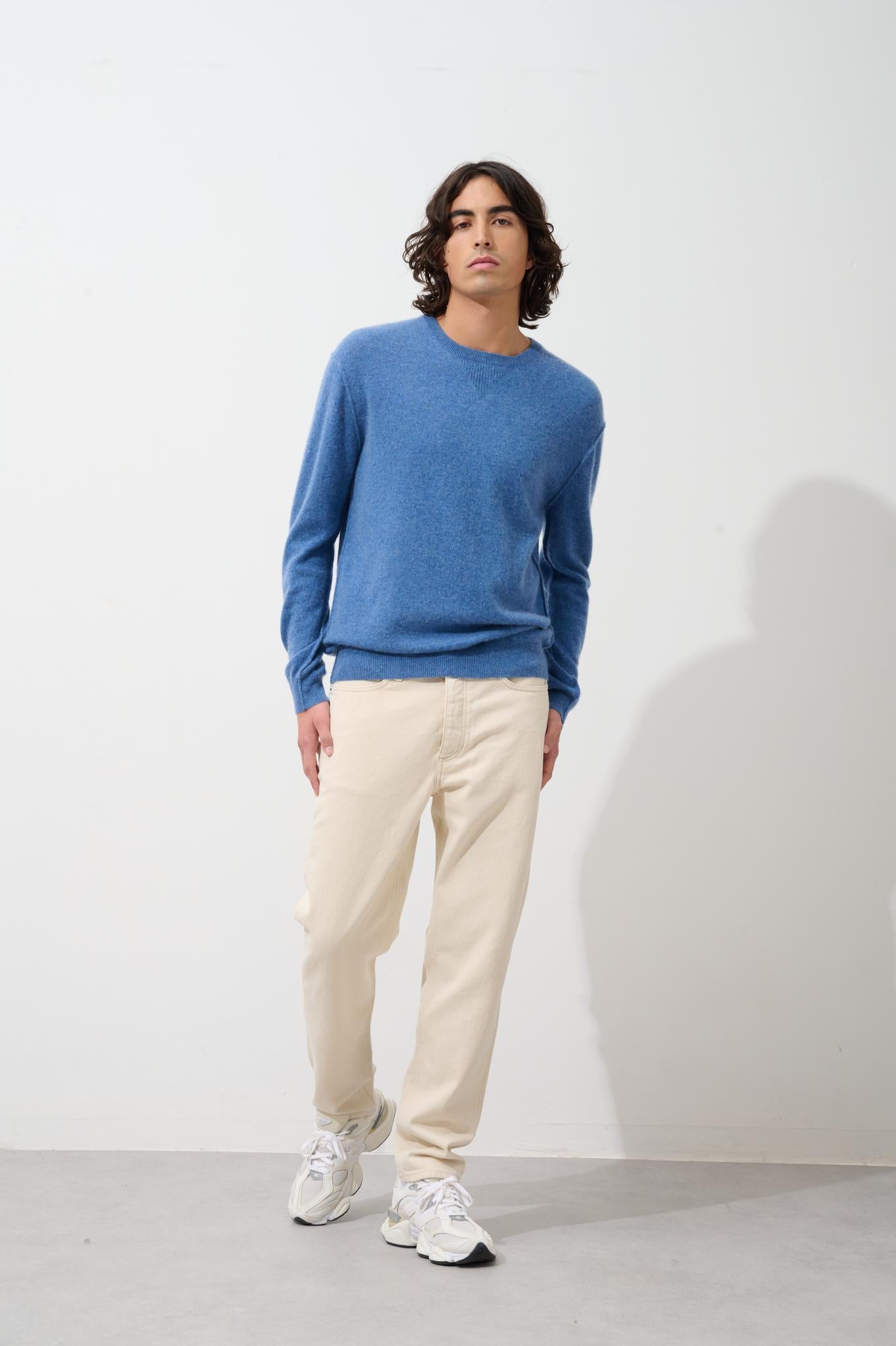 NOLAN denim blue round-neck sweater 100% cashmere