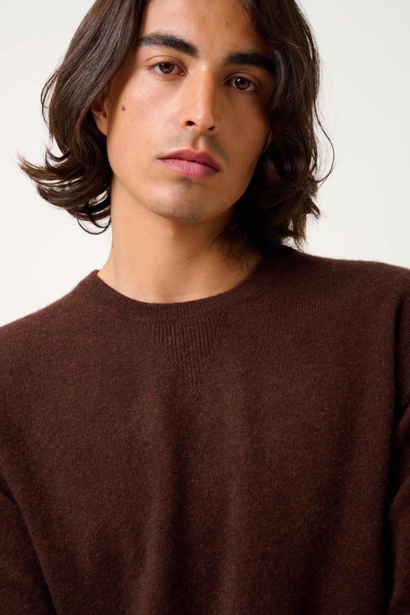 NOLAN coffee round-neck sweater 100% cashmere