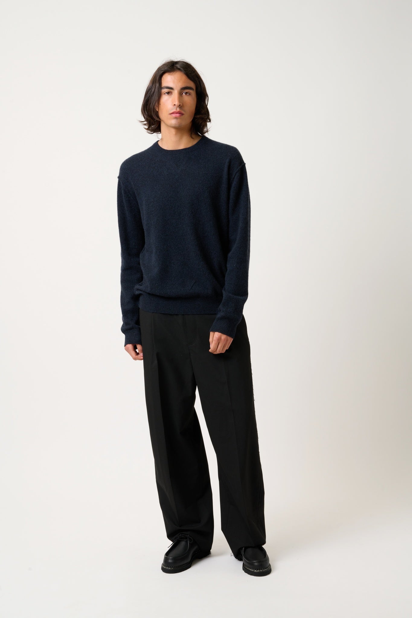 NOLAN Pullover mit Rundhalsausschnitt Kaviar 100% Kaschmir