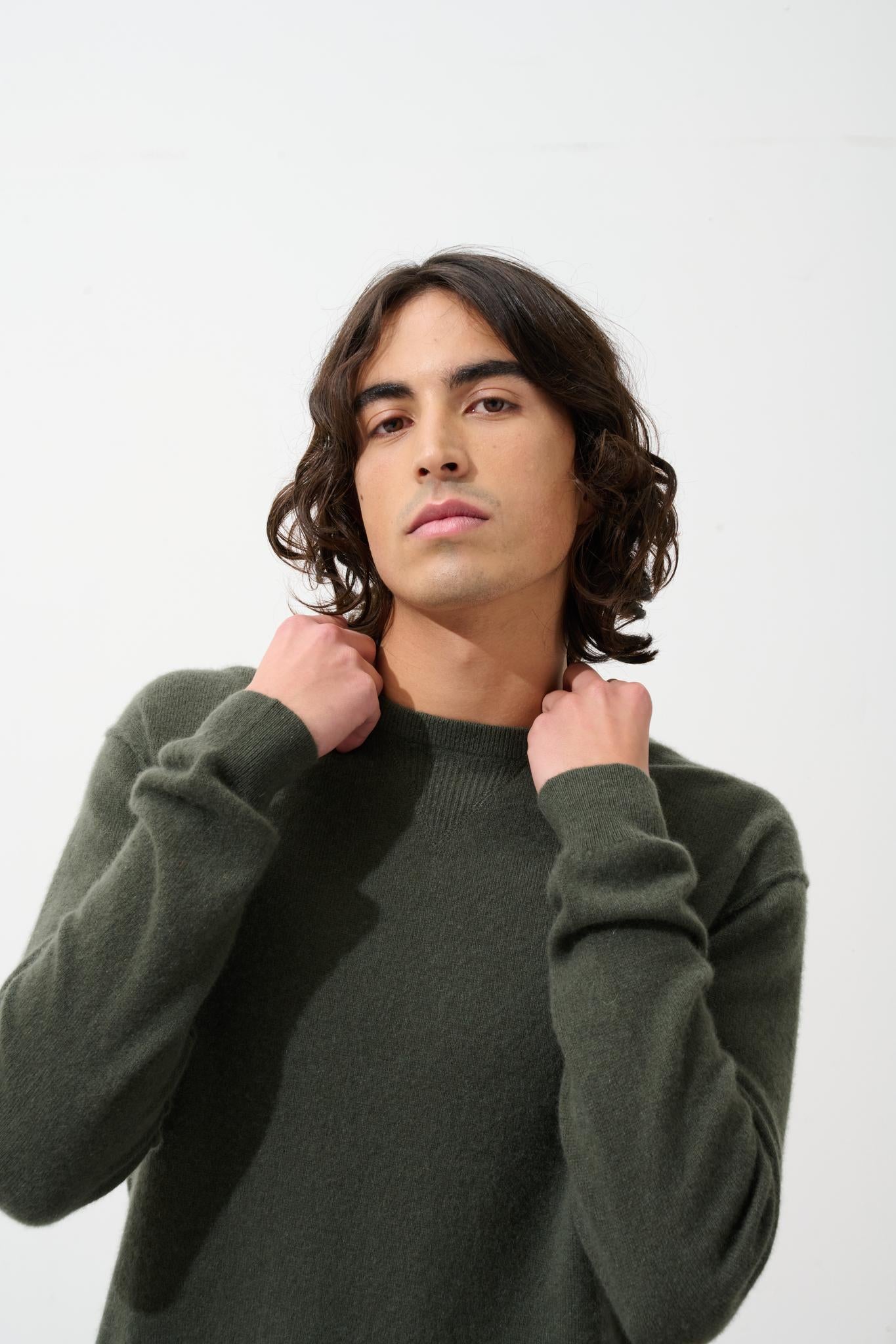 NOLAN pull col rond kaki 100% cachemire